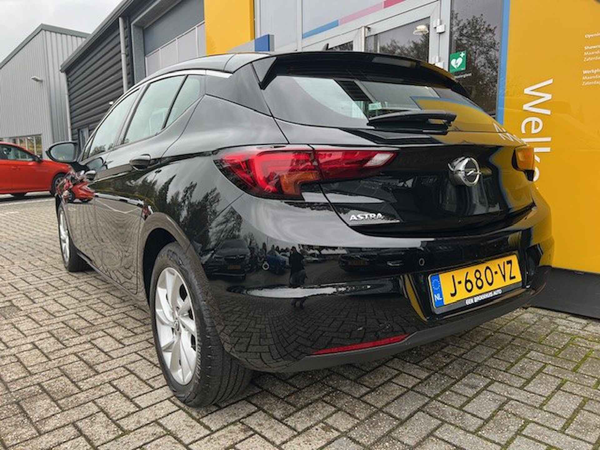 Opel Astra 1.2 Turbo 110PK ELEGANCE | AGR-COMFORTSTOELEN| CAMERA| NAVIGATIE| PARKEERSENSOREN V+A| DAB| KEYLESS ENTRY&START| CRUISE CONTROL| - 5/39