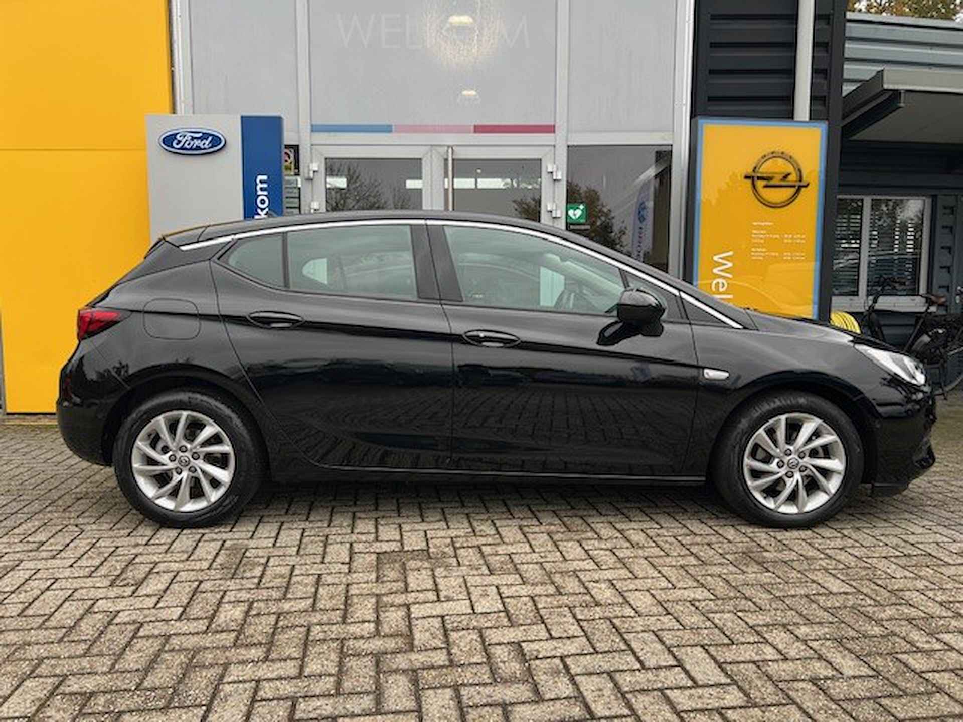 Opel Astra 1.2 Turbo 110PK ELEGANCE | AGR-COMFORTSTOELEN| CAMERA| NAVIGATIE| PARKEERSENSOREN V+A| DAB| KEYLESS ENTRY&START| CRUISE CONTROL| - 8/39