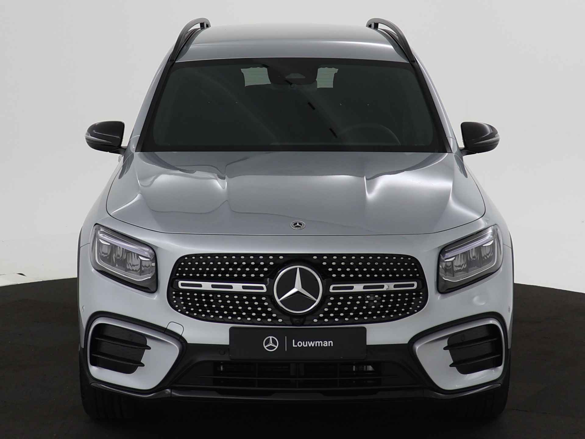 Mercedes-Benz GLB 200 Star Edition AMG Line 7p | Trekhaak | Nightpakket | Keyless-Go comfortpakket | Parkeerpakket met achteruitrijcamera | USB-pakket plus | Winter pakket | GUARD 360 ° Vehicle protection Plus | EASY PACK achterklep | - 23/43