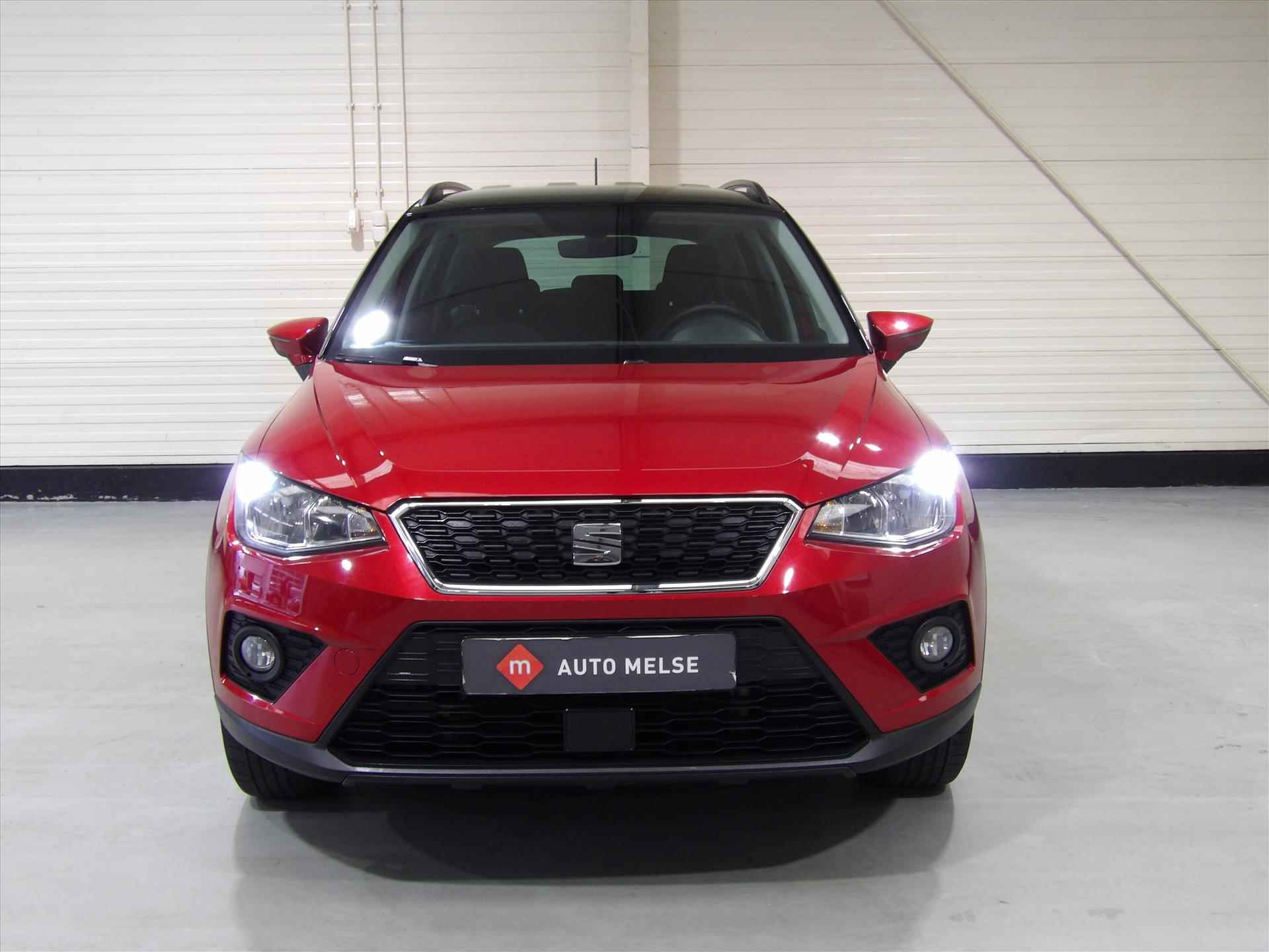 SEAT Arona 1.0 TSI 95pk Style Business Intense - 2/36