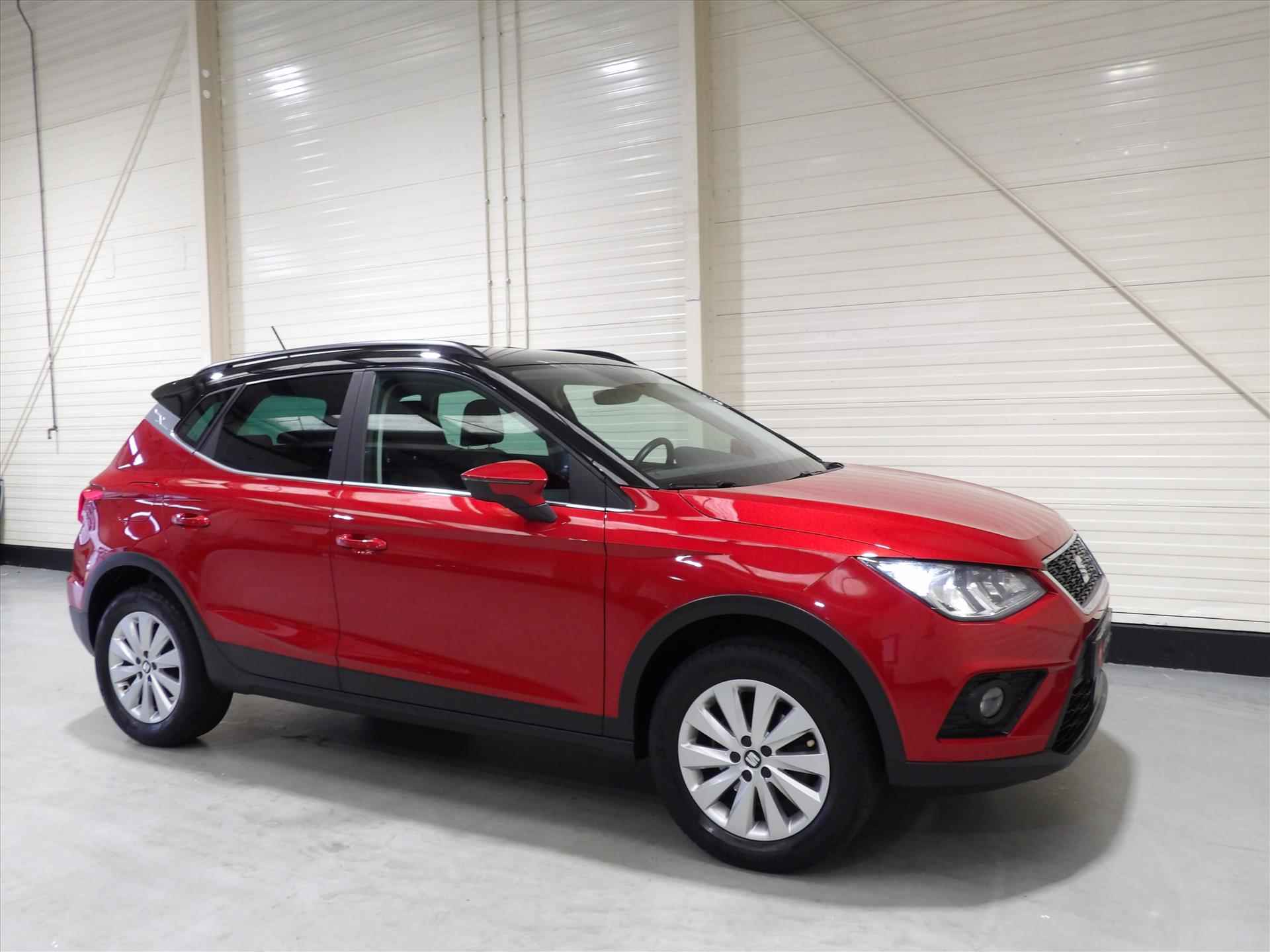 SEAT Arona 1.0 TSI 95pk Style Business Intense - 8/36