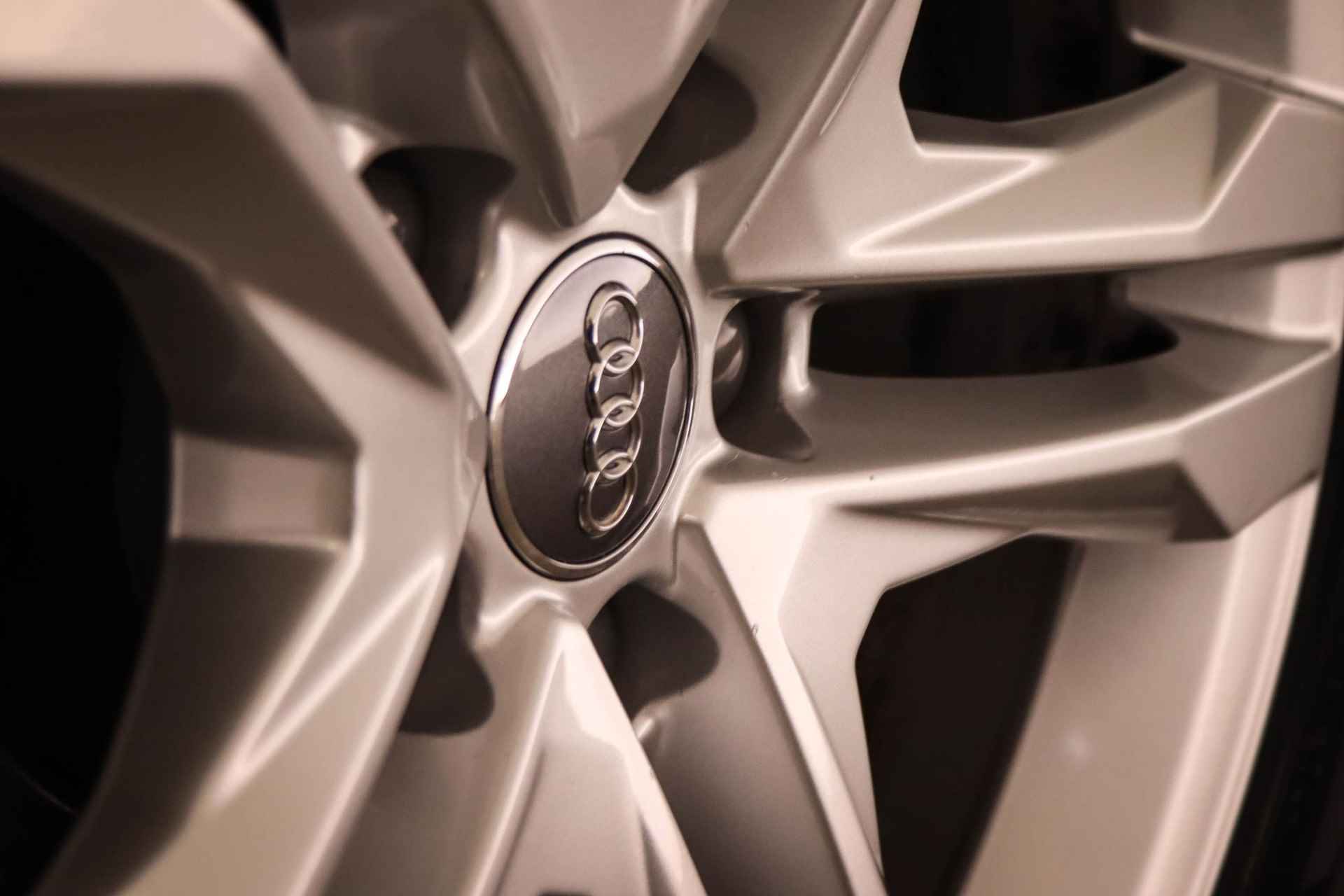 Audi A4 allroad quattro 2.0 TDI Edition | VIRTUAL COCKPIT | SPORTSTOELEN | LED | NAVIGATIE | 18" - 21/50