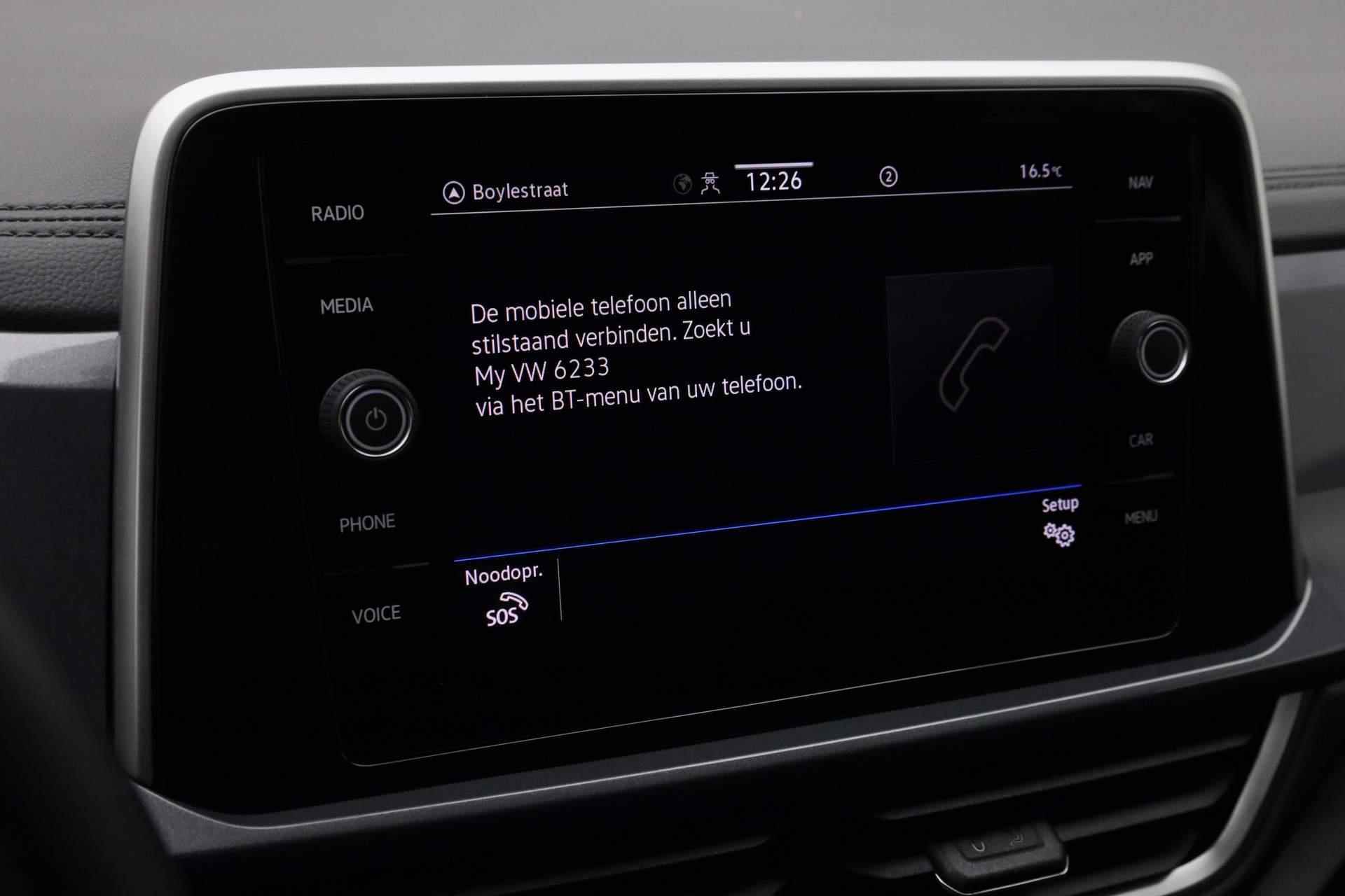 Volkswagen T-Roc 1.5 TSI 150PK DSG Style | IQ Light | Navi | Camera | ACC | Stoelverwarming | 17 inch - 27/35