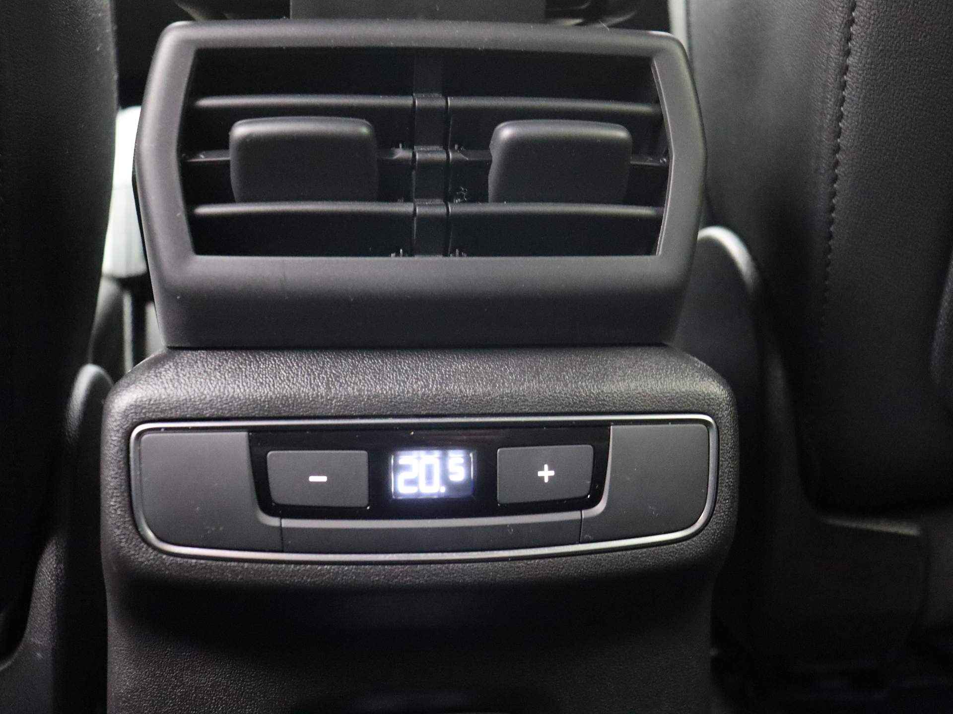Audi Q4 Sportback e-tron S edition 40 77 kWh | Matrix | Adaptive-cruise | Stoelverwarming | Smartphone-interface | Achterruitrijcamera | 20- inch | - 14/41