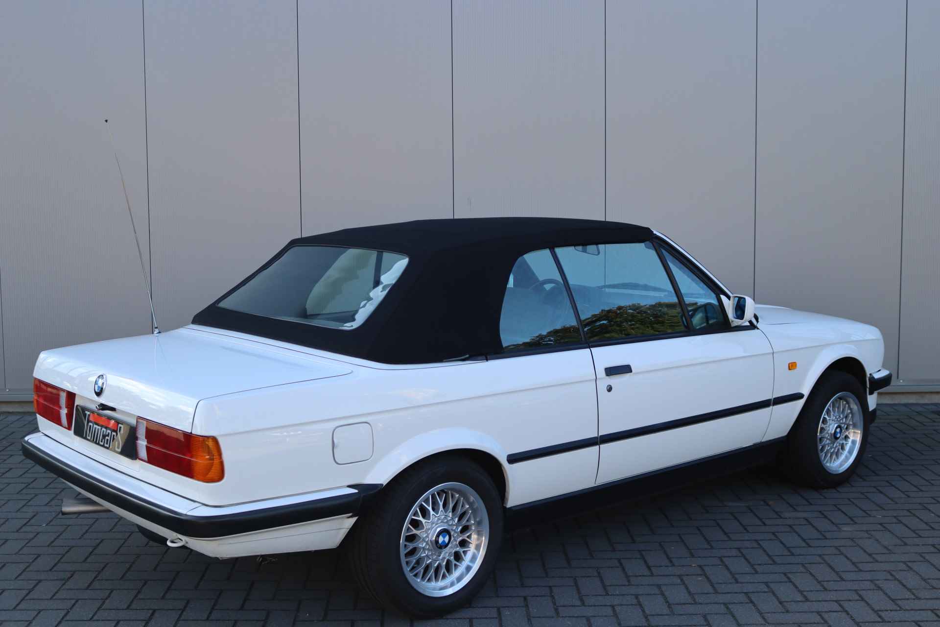 BMW 3 Serie Cabrio 320i zeer nette auto! - 5/32