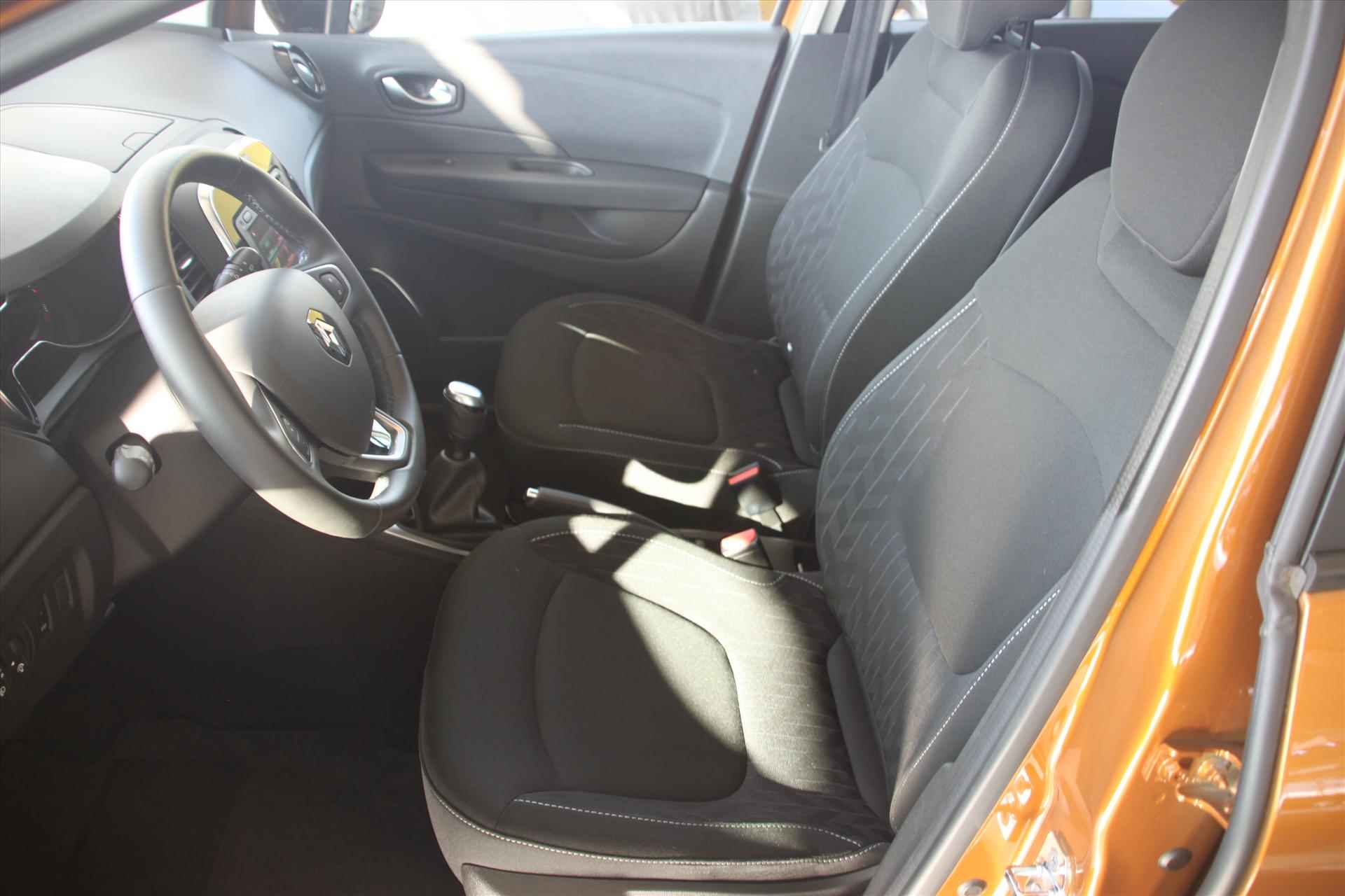 Renault Captur 90PK-LIMITED-11DKM!!-AIRCO-NAVI-CAMERA-PDC- - 12/23