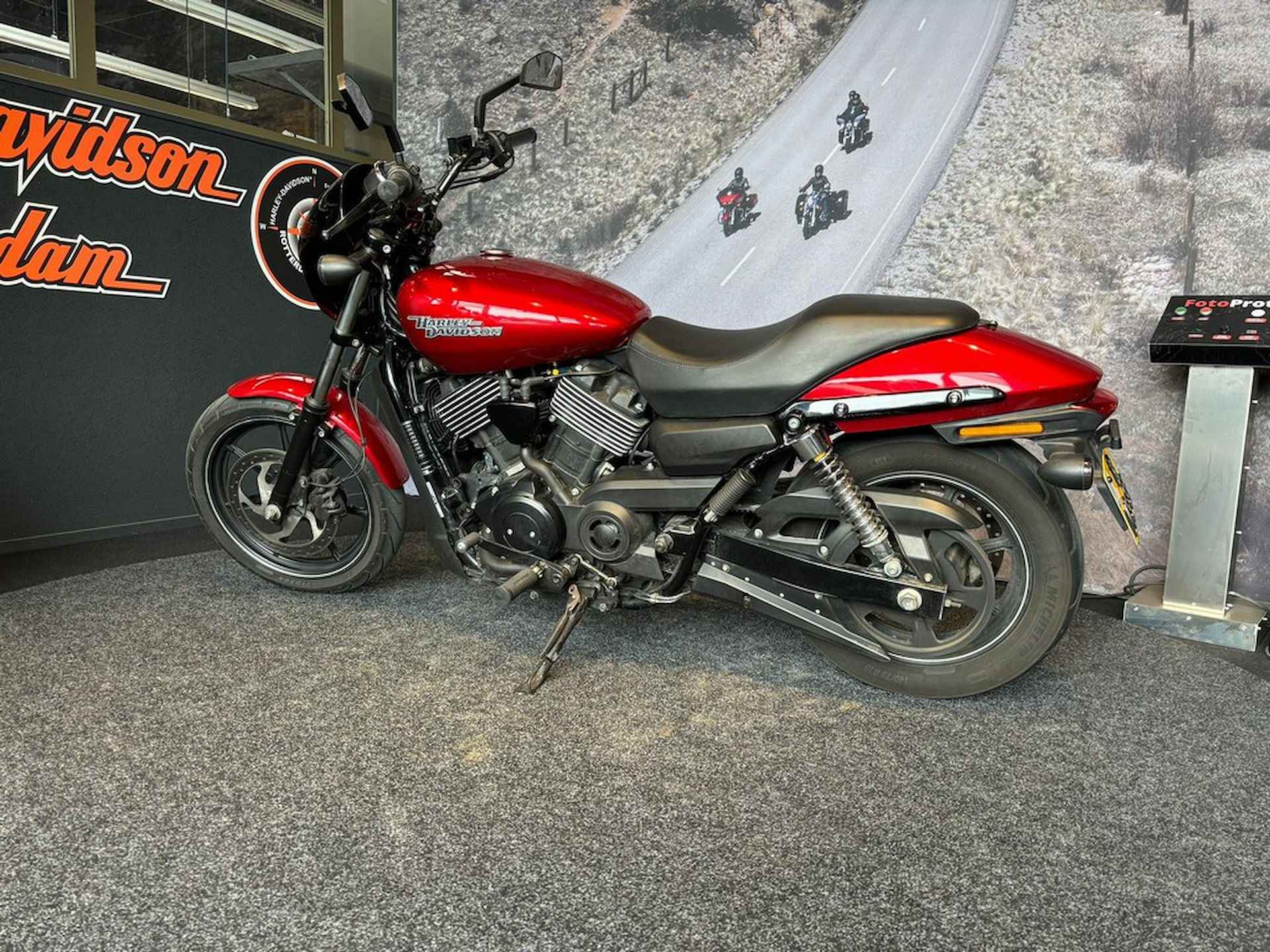 Harley-Davidson STREET 750 - 8/8