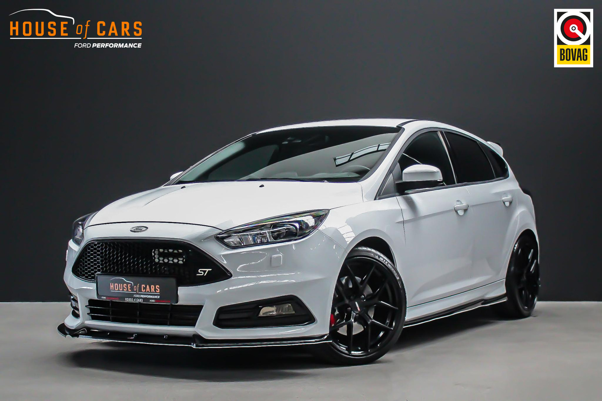 Ford Focus ST-2 2.0 282pk |stage 1|Maxton|Ram-air|Motec|Airtec|Bi-xenon|navi|bluetooth|cruise control|winterpack|