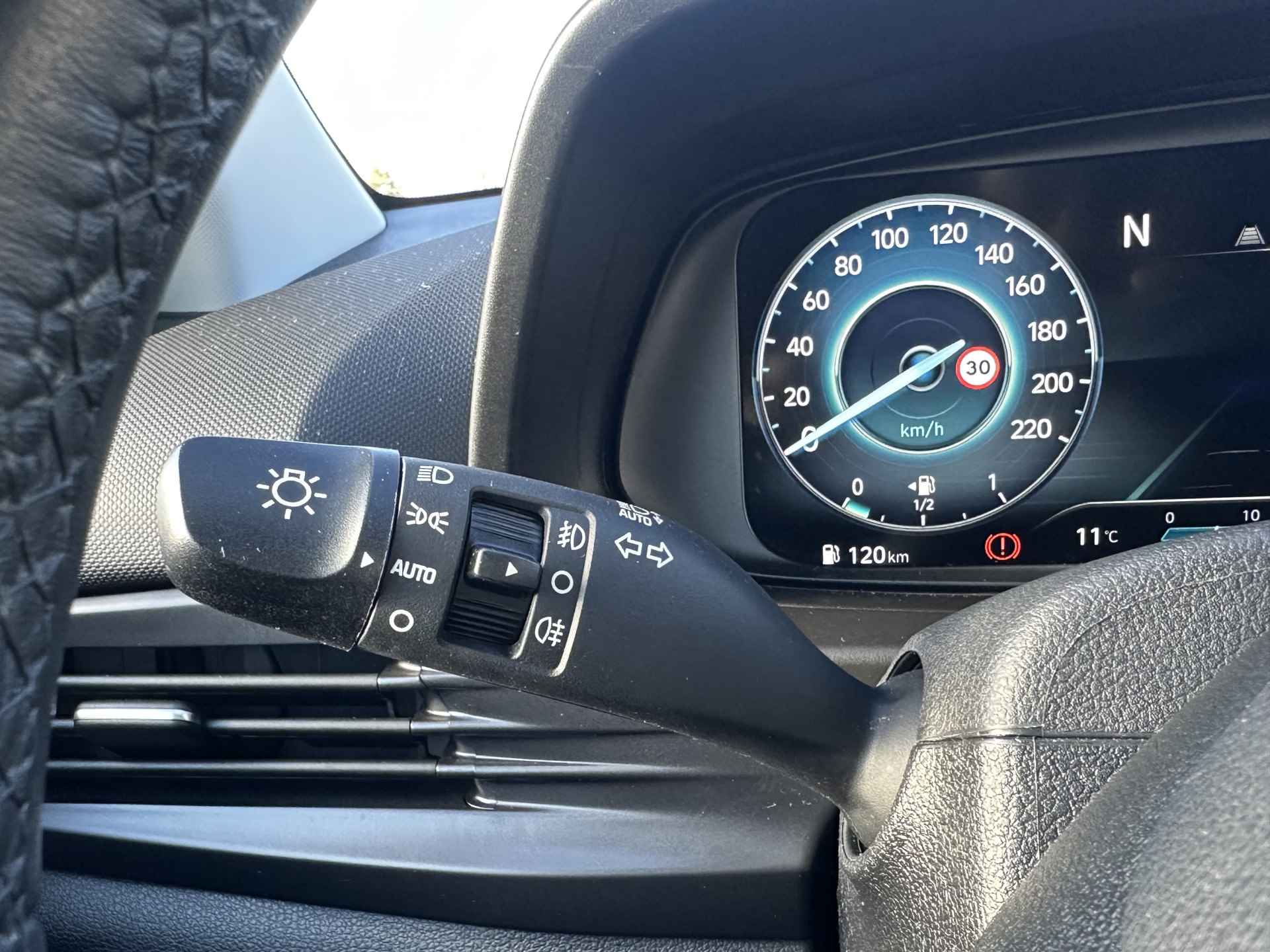 Hyundai i20 1.0 T-GDI Premium | Two-Tone | Stoelverwarming | Navigatiesysteem | Rijklaarprijs! | - 23/39