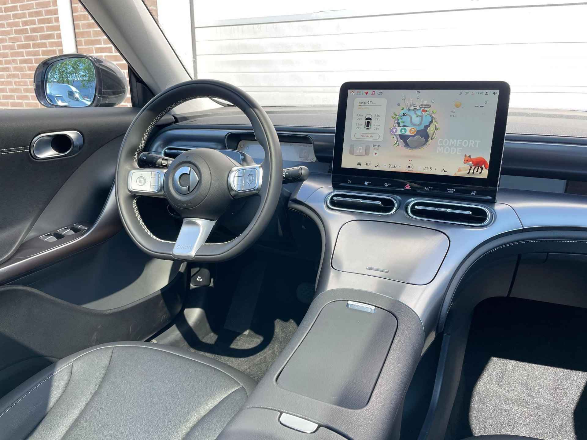 smart #1 Pro+ | Panoramadak | CyberSparks LED Koplampen | Apple CarPlay | Android Auto | 360° Camera | Sfeerverlichting | Stuurverwarming | Stoelverwarming | Elektrisch Verstelbare Voorstoelen | 7,4 KW Laden - 9/18