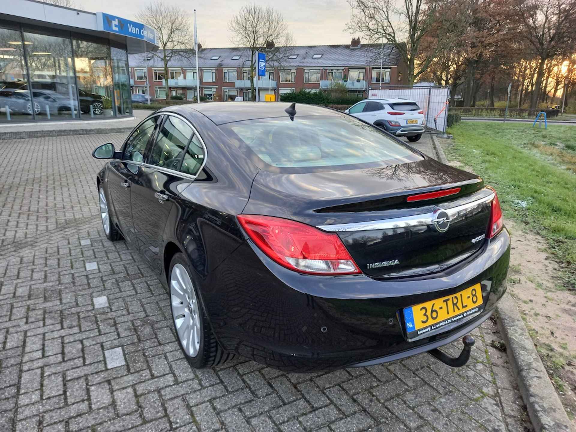 Opel Insignia 1.4 T EcoF. Cosmo - 4/15