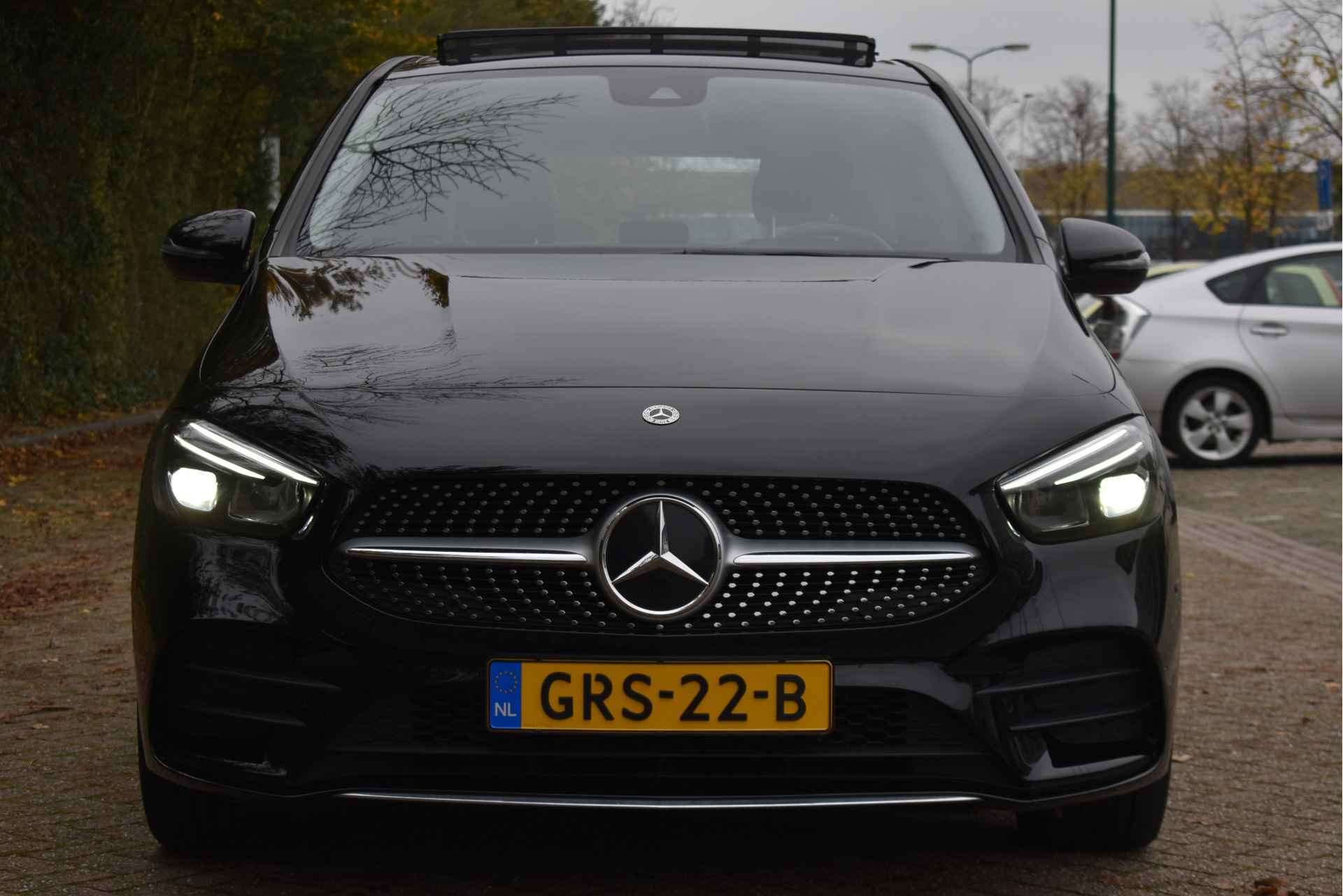 Mercedes-Benz B-Klasse 250 e AMG Line | Open dak | Sfeerverl | DAB | Carbon | Carplay | Stoelverw | Full LED | AMG Velgen - 6/68