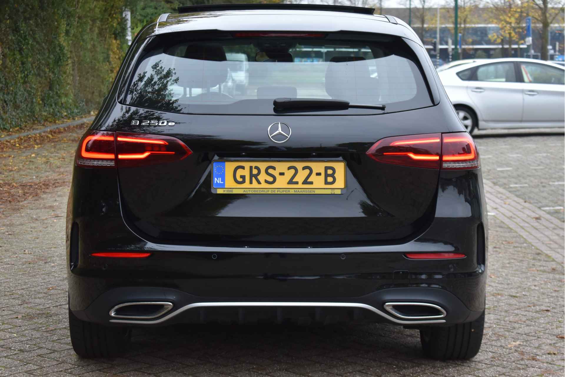 Mercedes-Benz B-Klasse 250 e AMG Line | Open dak | Sfeerverl | DAB | Carbon | Carplay | Stoelverw | Full LED | AMG Velgen - 9/68