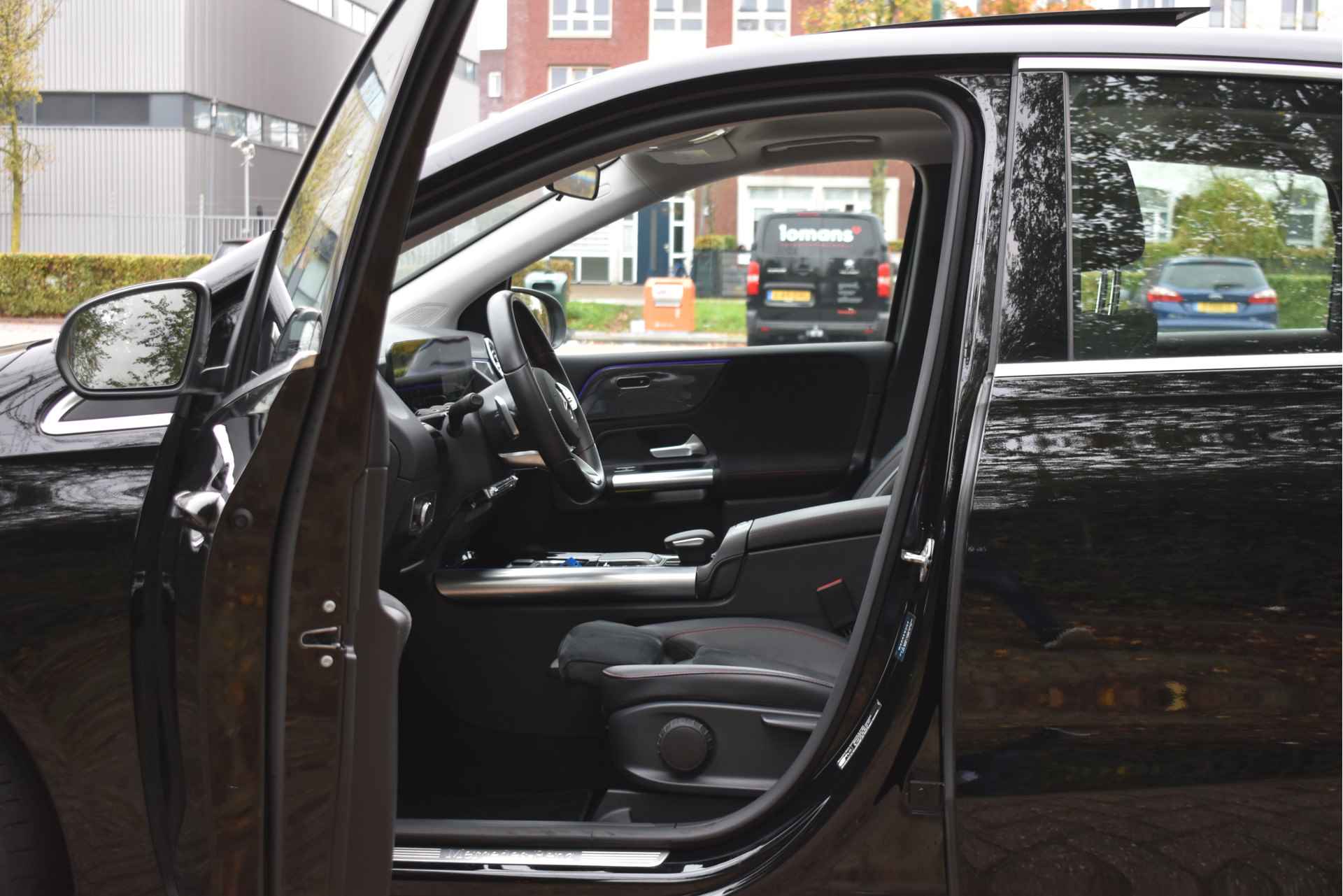 Mercedes-Benz B-Klasse 250 e AMG Line | Open dak | Sfeerverl | DAB | Carbon | Carplay | Stoelverw | Full LED | AMG Velgen - 41/68