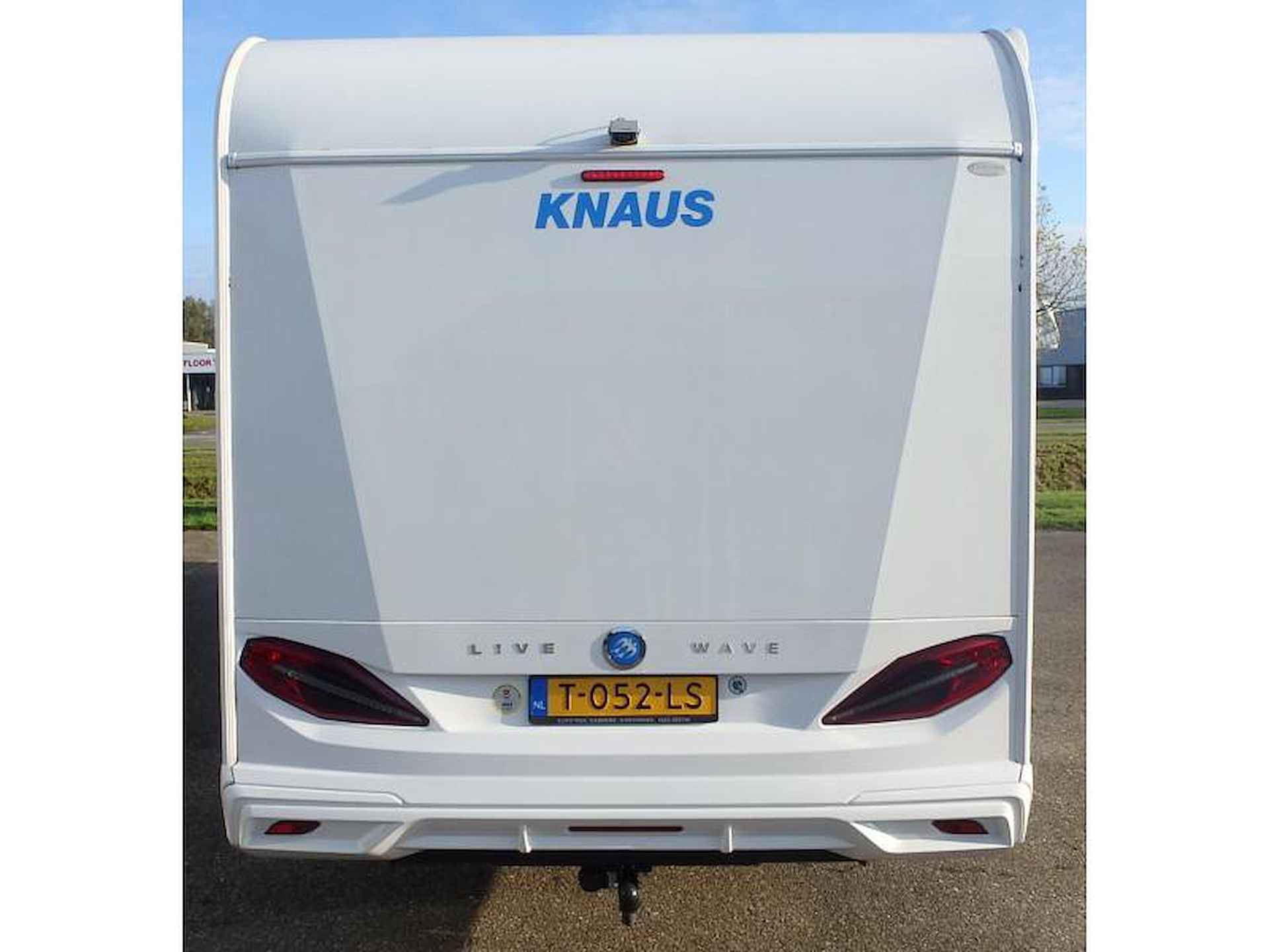 Knaus L!ve Wave 650 MX Hefbed - 6/24