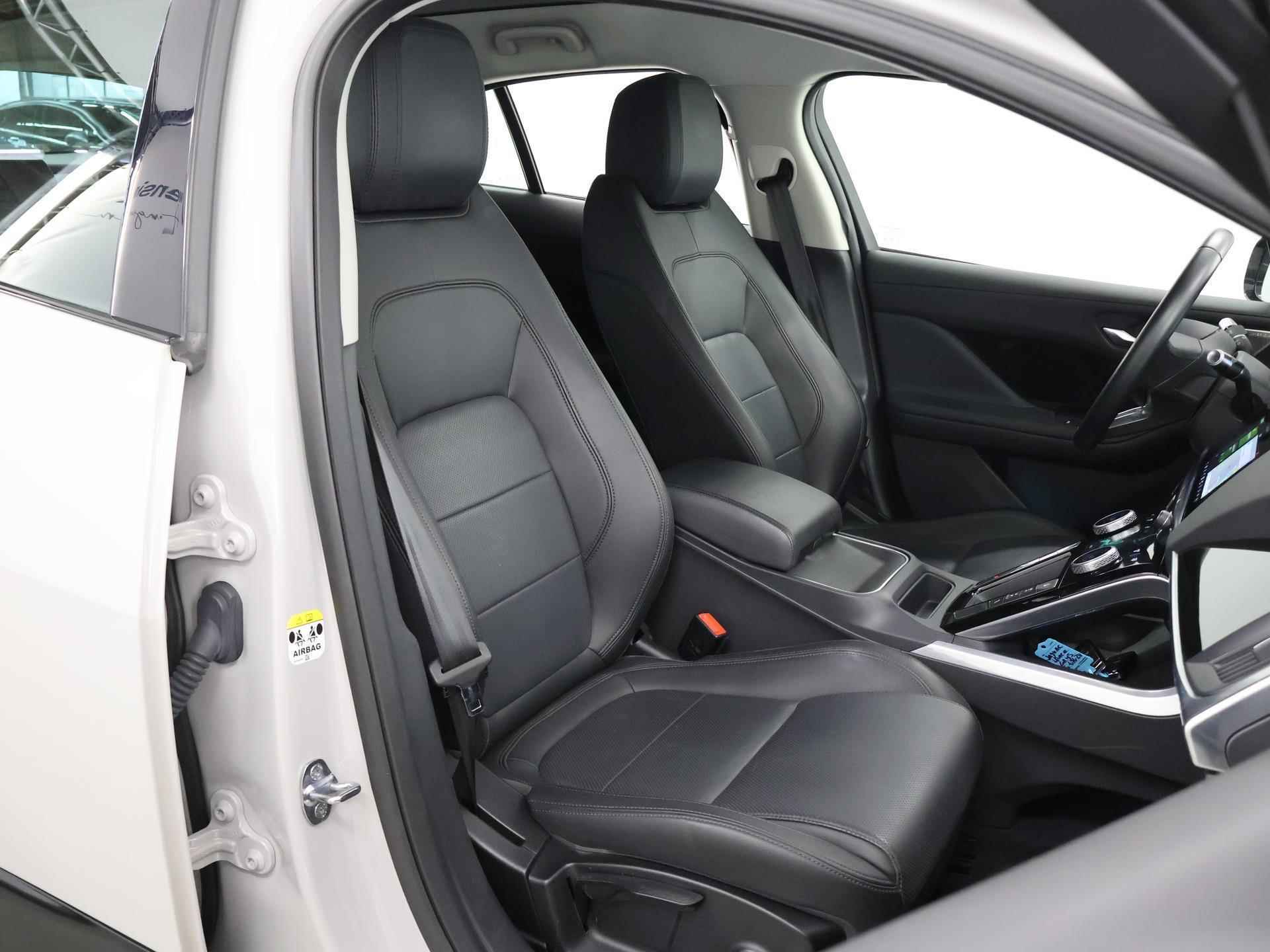 Jaguar I-PACE EV400 Business Edition S 90 kWh | Panoramadak | Meridian audio| Navigatie | LED koplampen | Trekhaak | Leder | - 11/39