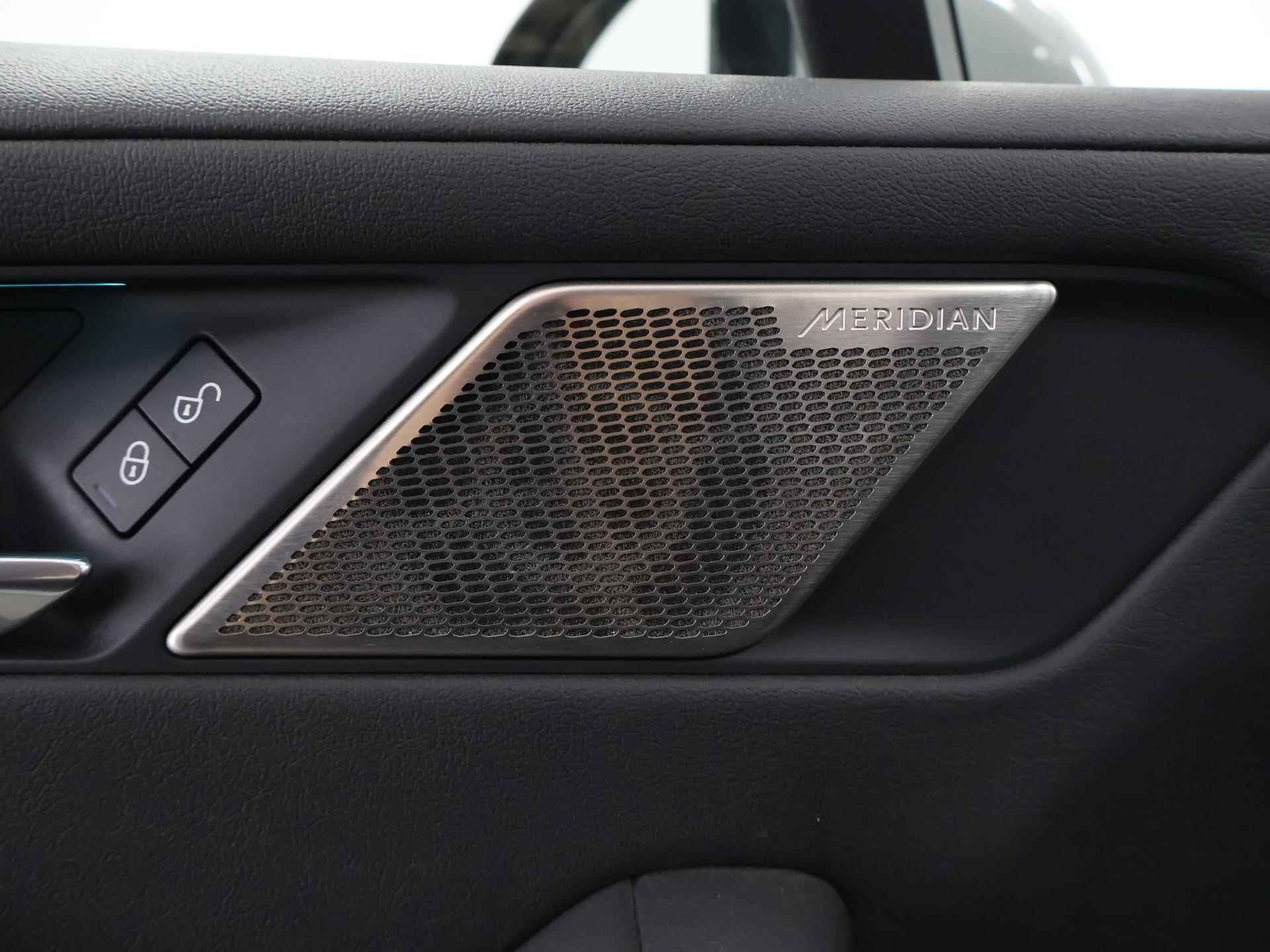 Jaguar I-PACE EV400 Business Edition S 90 kWh | Panoramadak | Meridian audio| Navigatie | LED koplampen | Trekhaak | Leder | - 33/39