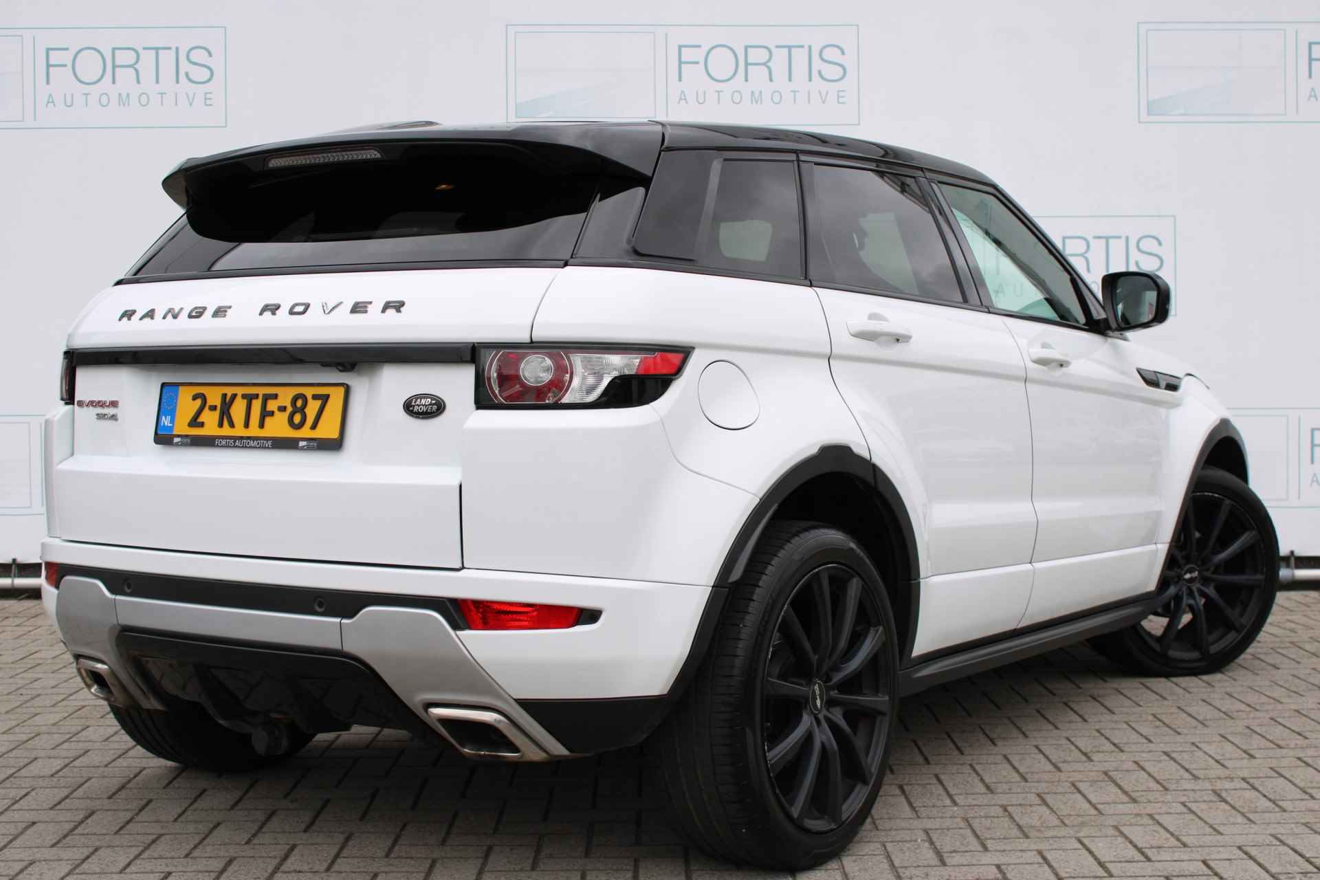 Land Rover Range Rover Evoque 2.2 SD4 4WD Pure LEDER | AUTOMAAT | PANODAK | STOELVERW | - 3/37