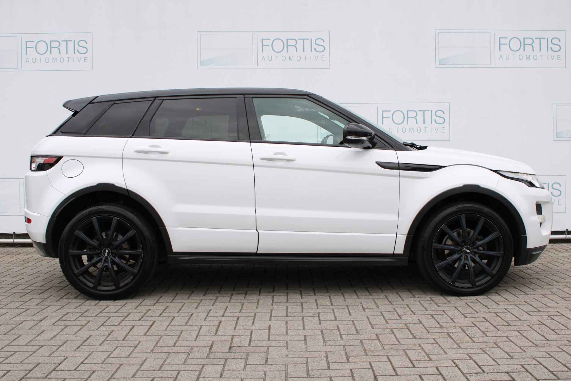 Land Rover Range Rover Evoque 2.2 SD4 4WD Pure LEDER | AUTOMAAT | PANODAK | STOELVERW | - 19/37