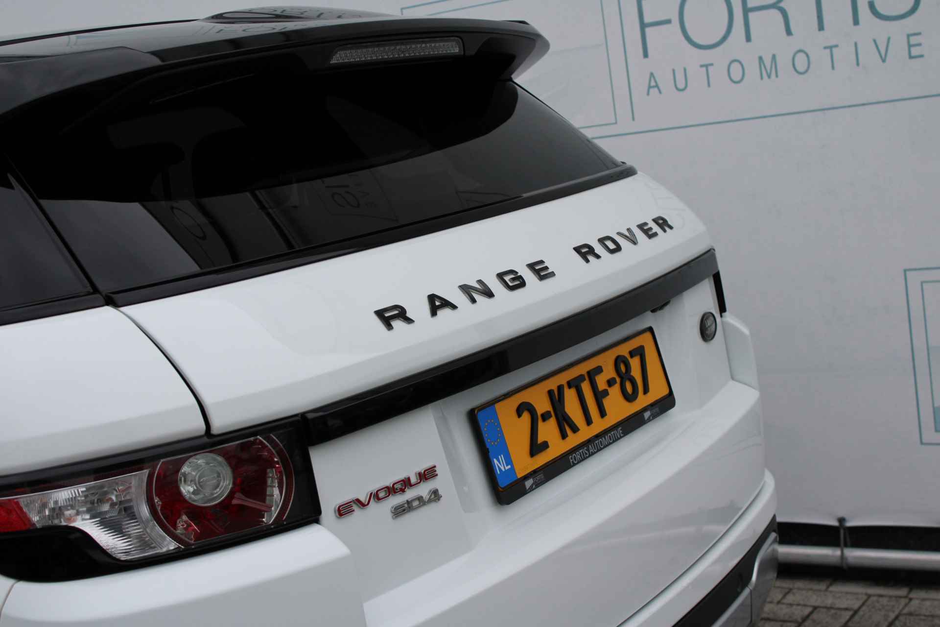 Land Rover Range Rover Evoque 2.2 SD4 4WD Pure LEDER | AUTOMAAT | PANODAK | STOELVERW | - 22/37