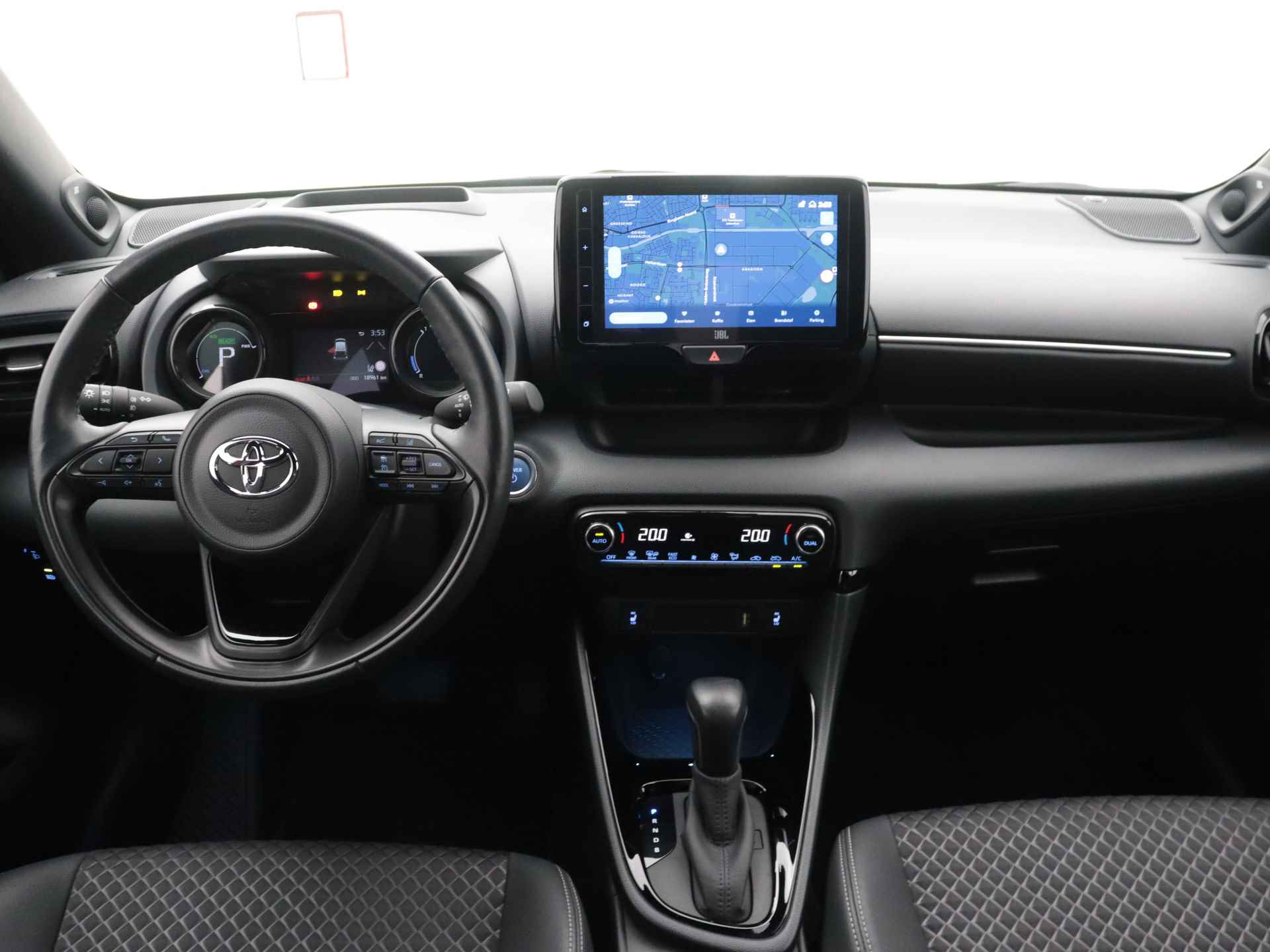 Toyota Yaris 1.5 Hybrid Executive Limited Stoelverwarming | Navigatie | Adaptive Cruise | - 6/46