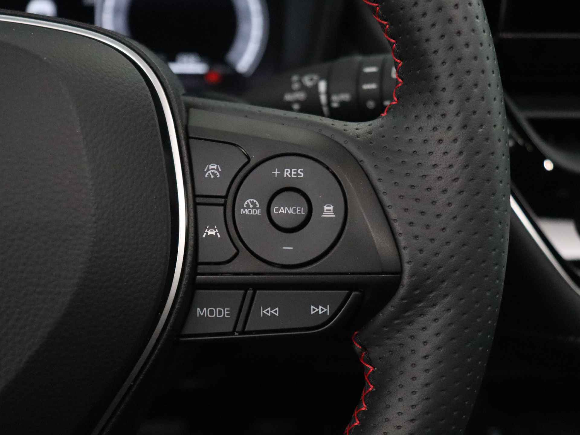 Toyota Corolla Touring Sports 2.0 High Power Hybrid GR Sport Plus | Panoramadak | JBL | Head-Up Display | Cloud Navigatie | Elektrische achterklep | Leder | - 22/44