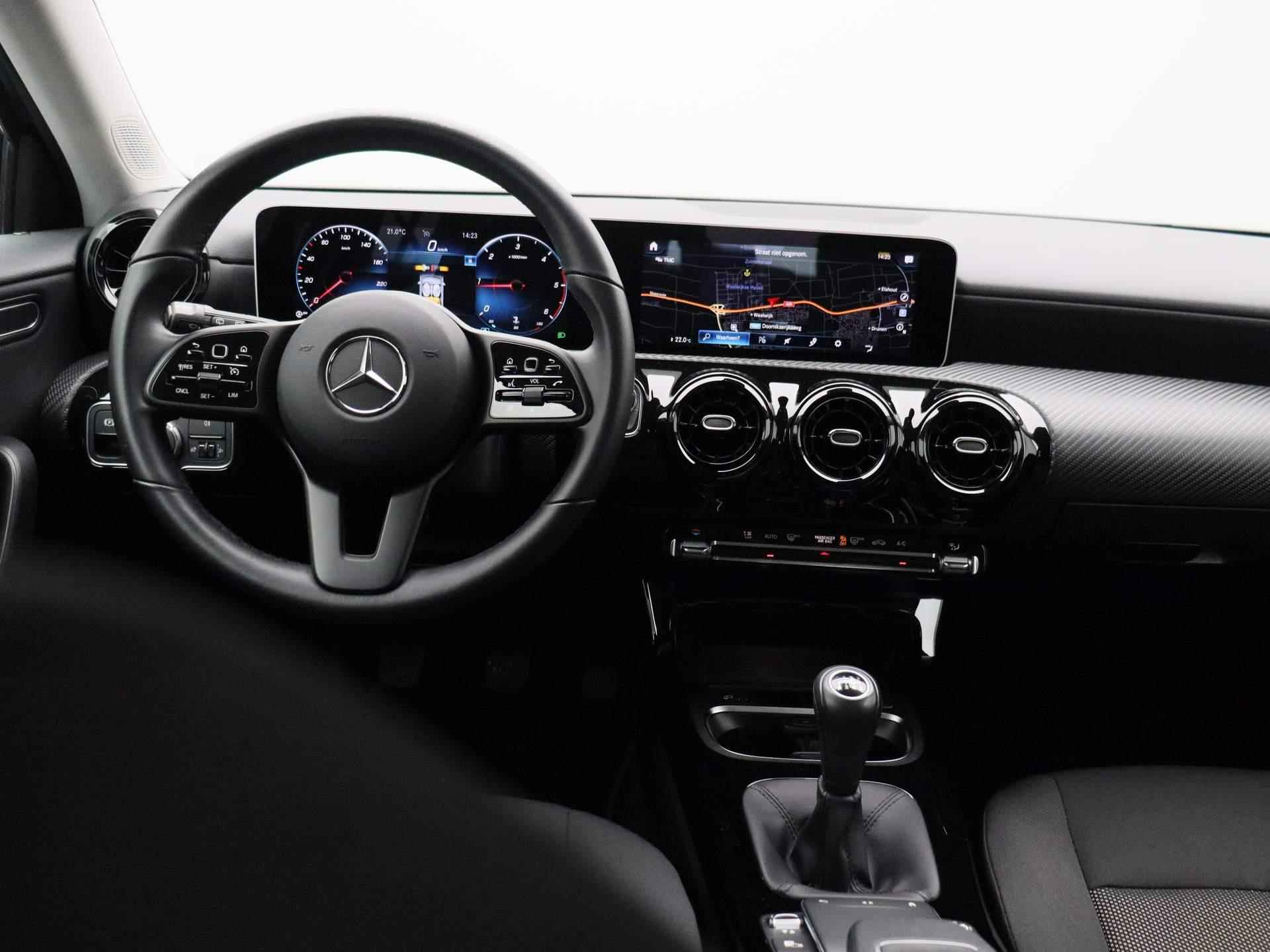 Mercedes-Benz A-klasse 180 d Advantage | Navi | Cruise | PDC V+A | Keyless | Camera | Wide Screen | Comfortstoelen | Style Pack | - 7/41