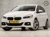 BMW 2 Serie Active Tourer 225xe High Executive M Sport 225Pk Automaat (GROOT NAVI, M PAKKET, HEAD-UP DISPLAY, STOELVERWARMING, BLAUWE STIKSELS, LEDEREN SPORTSTOELEN, GETINT GLAS, ELEK ACHTERKLEP, NIEUWE APK, NIEUWSTAAT)