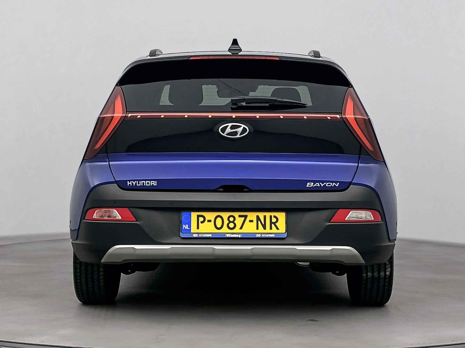 Hyundai Bayon 1.0 T-GDI Premium | Lage km-stand! | Stoel + stuurverwarming | Navigatie | Camera | Parkeersensoren | Cruise control | - 7/32