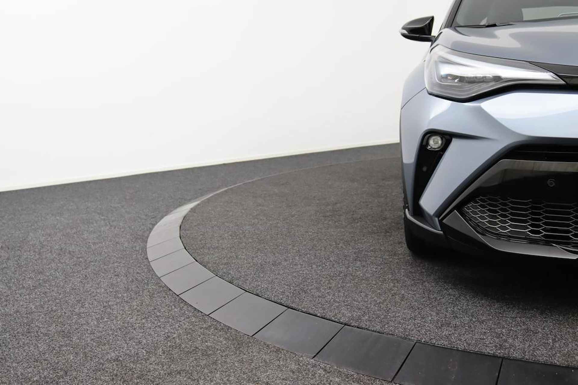 Toyota C-HR 2.0 Hybrid GR-Sport | NAP | Climate control | Adaptieve cruise control | - 35/44