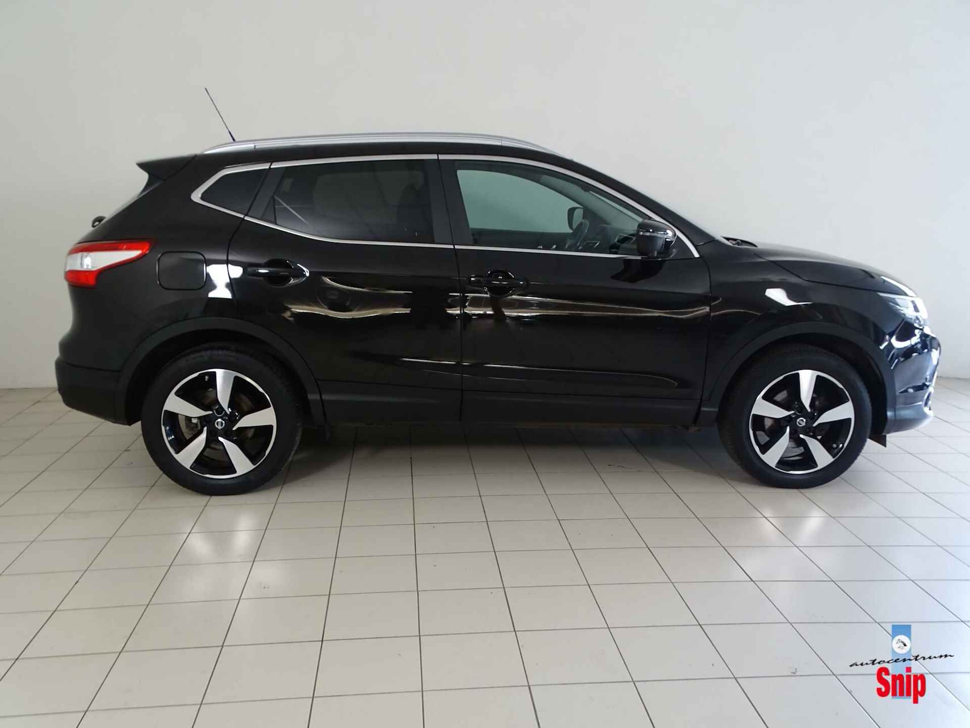 Nissan Qashqai 1.2 Connect Edition - 5/29