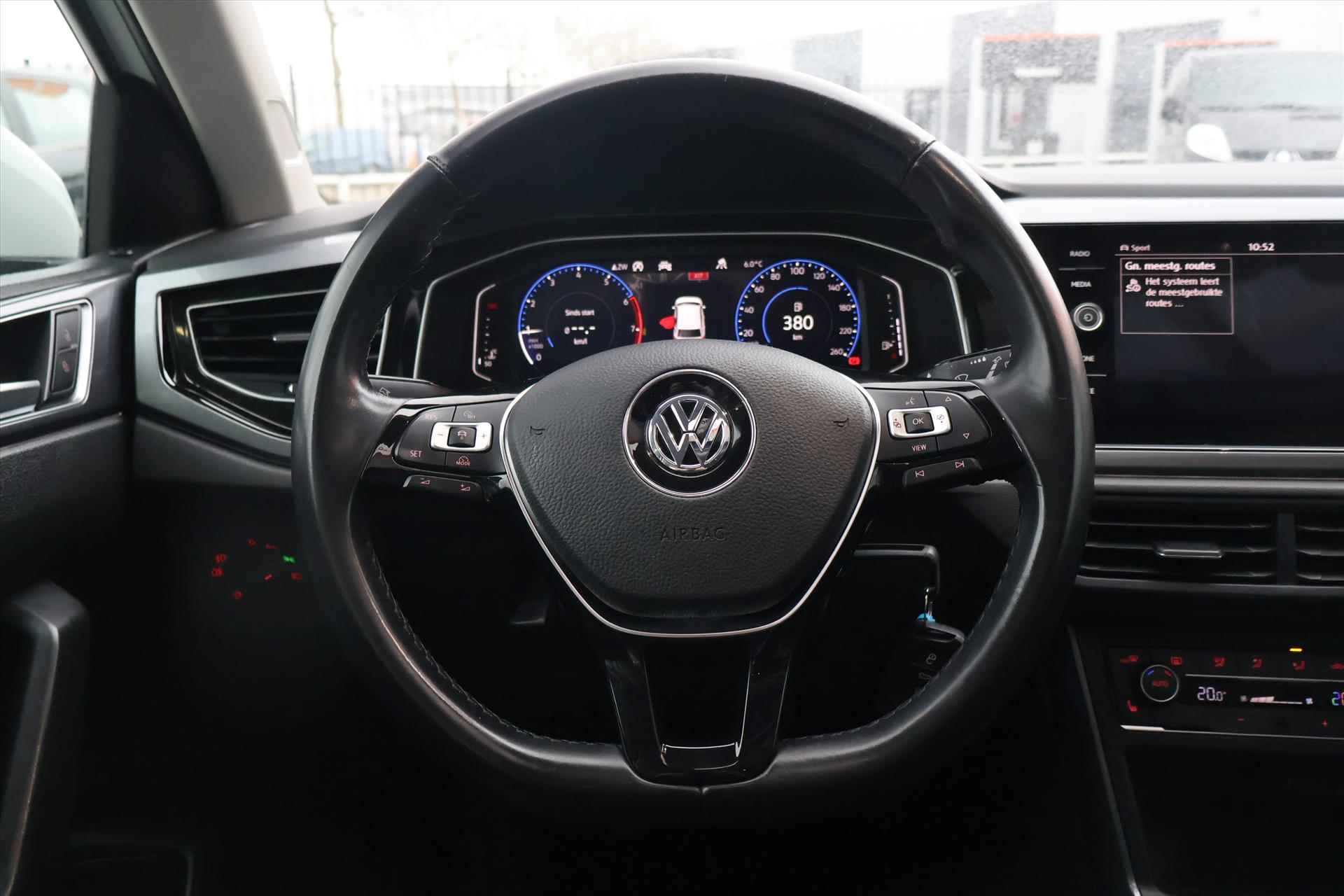 Volkswagen Polo 1.0 TSI Highline R-LINE 115pk I Carplay | Pano I Virtual I LED I Navi I Stoelverwarming - 18/42