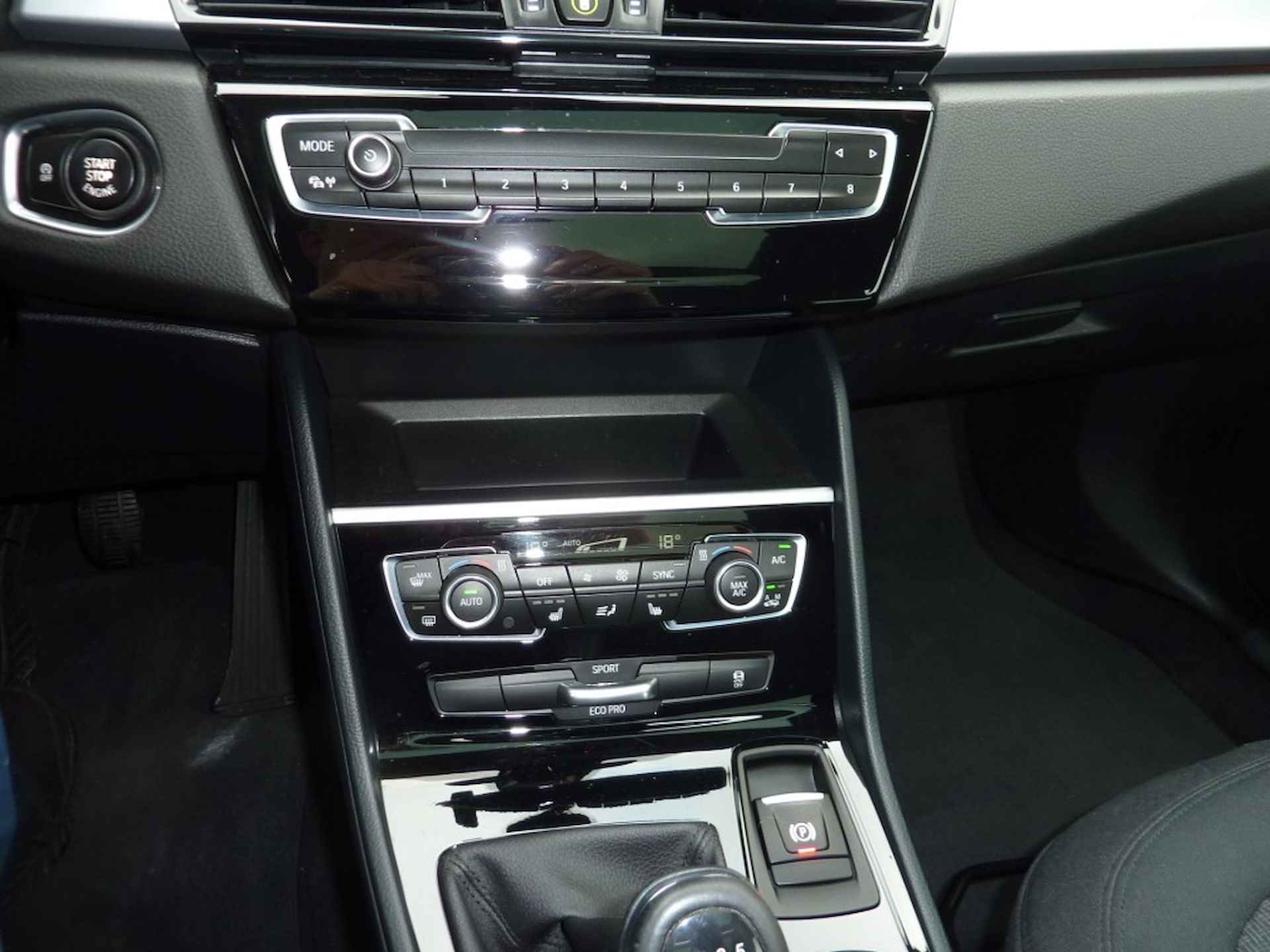 BMW 2-serie Active Tourer 218I CENT.EXEC. - 22/31