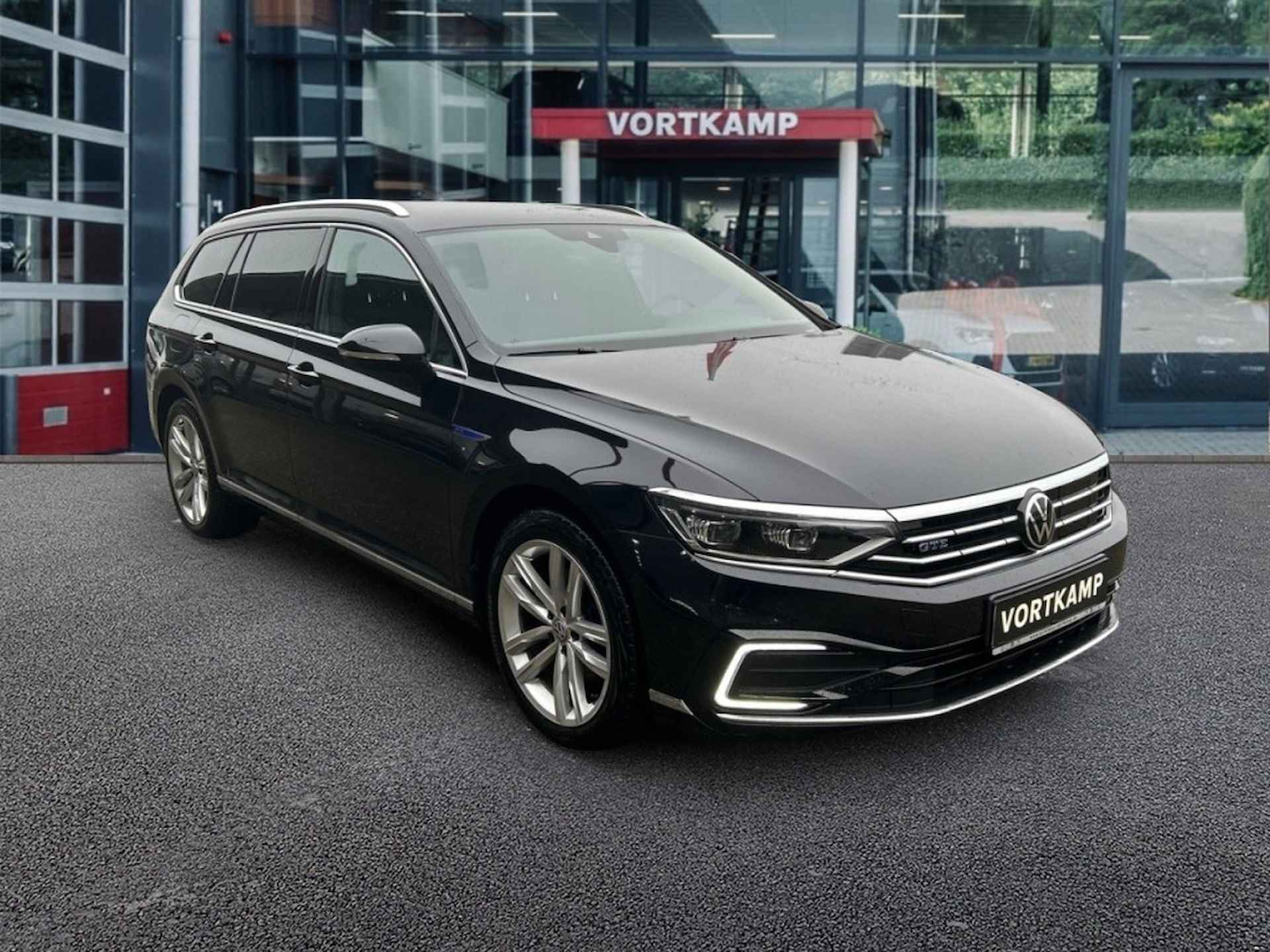 VOLKSWAGEN Passat Variant 1.4 TSI DSG GTE TREKHAAK/CAMERA/NAVI/CARPLAY/ACC/STOELVERW - 3/27