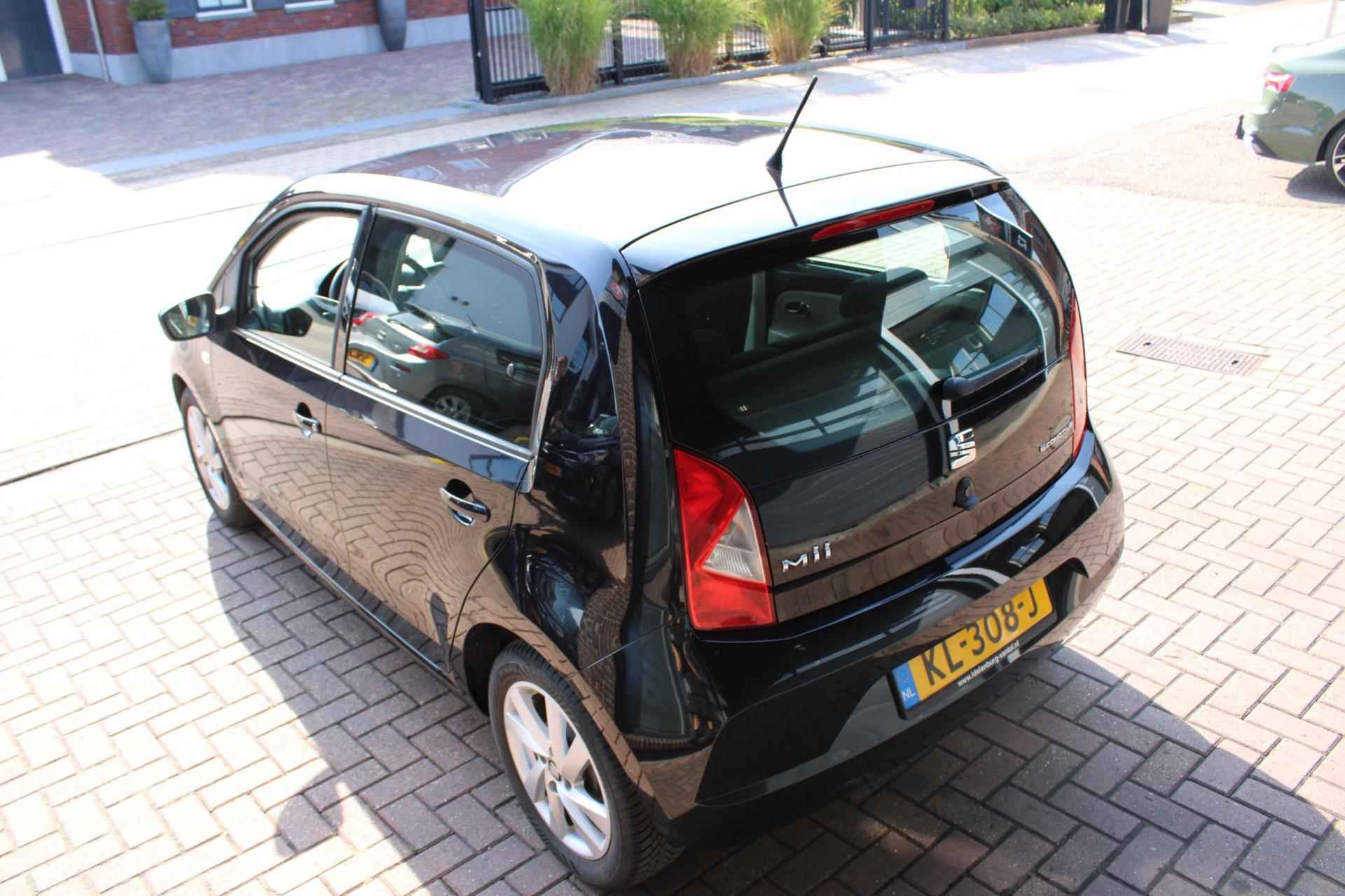 Seat Mii 1.0 Style Connect // Airco // 5DR // Elektrische ramen // Navigatie - 6/21