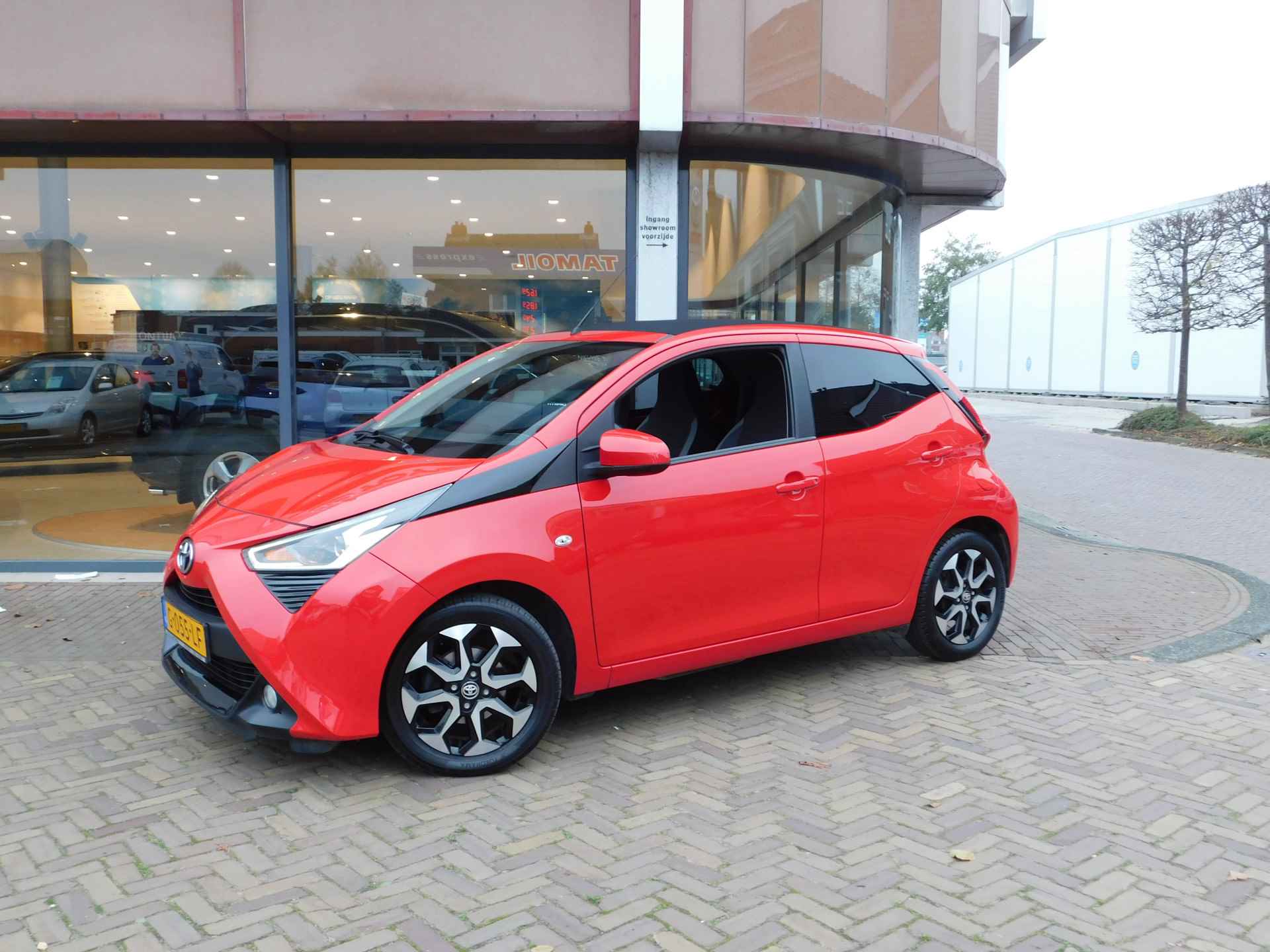 Toyota Aygo 1.0 VVT-i x-cite | Open Dak | Apple Carplay Android Auto| - 6/42