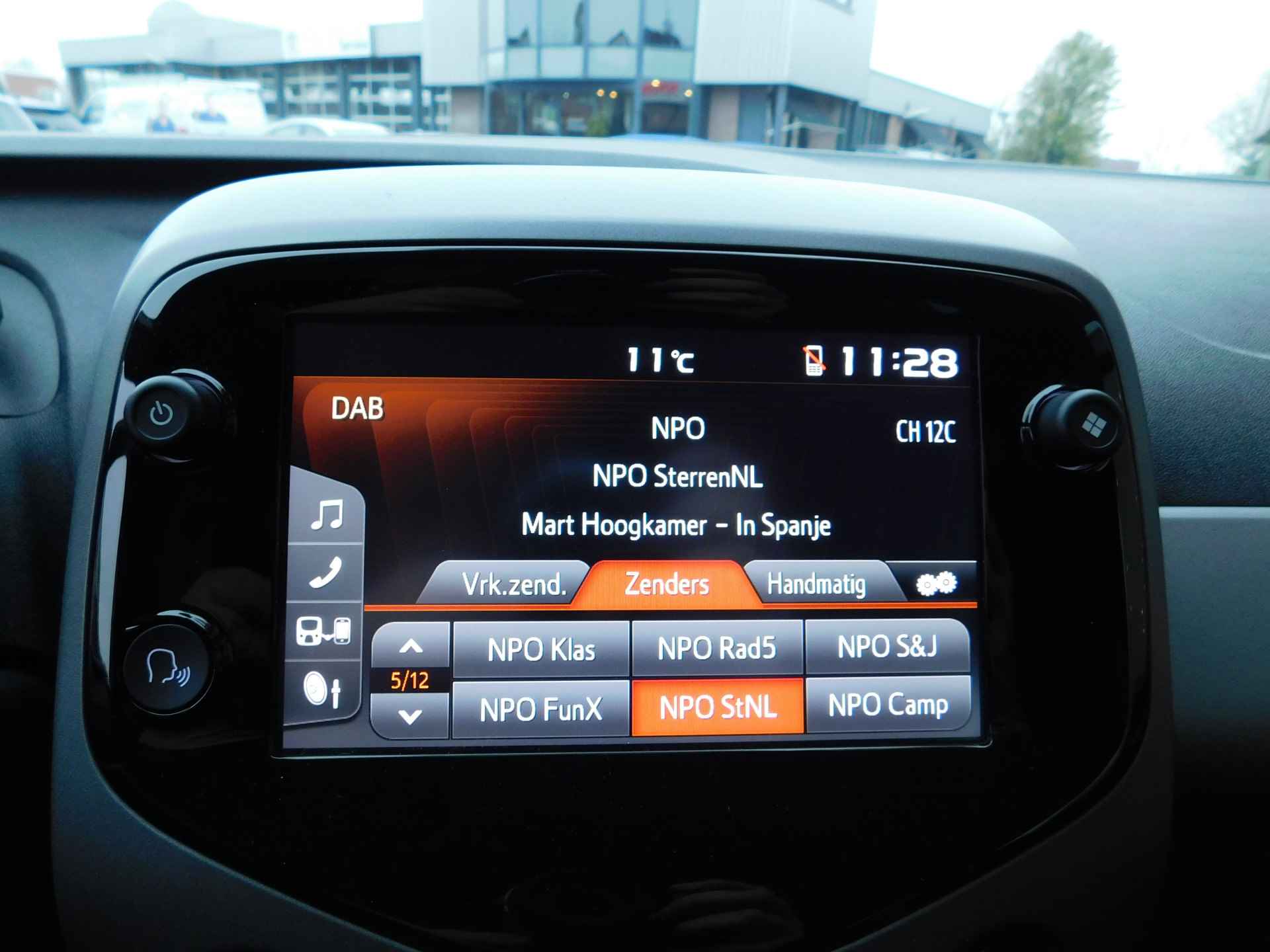 Toyota Aygo 1.0 VVT-i x-cite | Open Dak | Apple Carplay Android Auto| - 26/42