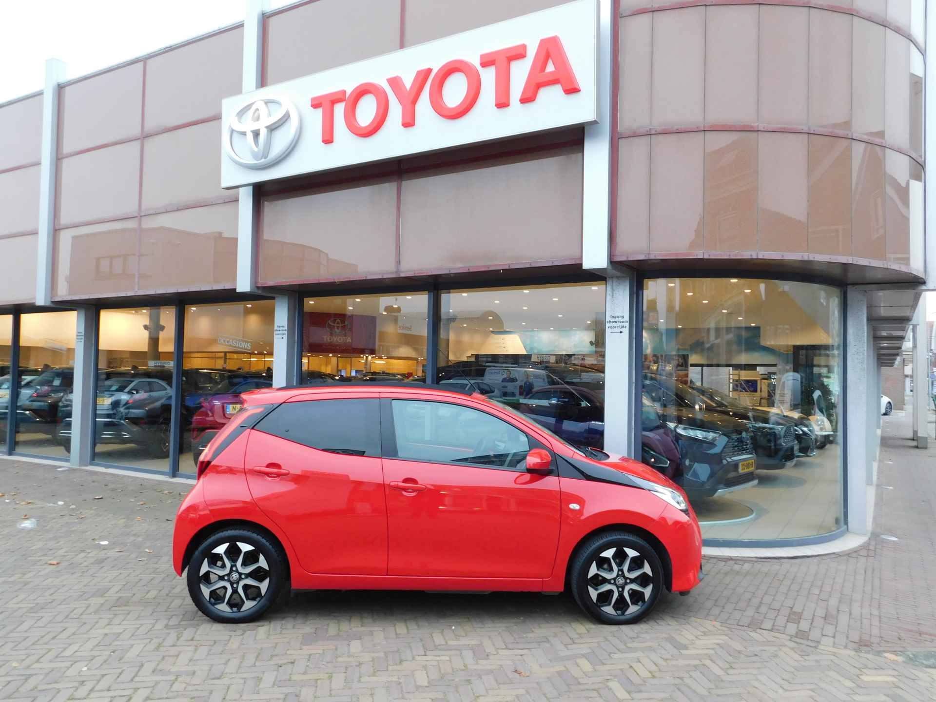 Toyota Aygo 1.0 VVT-i x-cite | Open Dak | Apple Carplay Android Auto| - 32/42