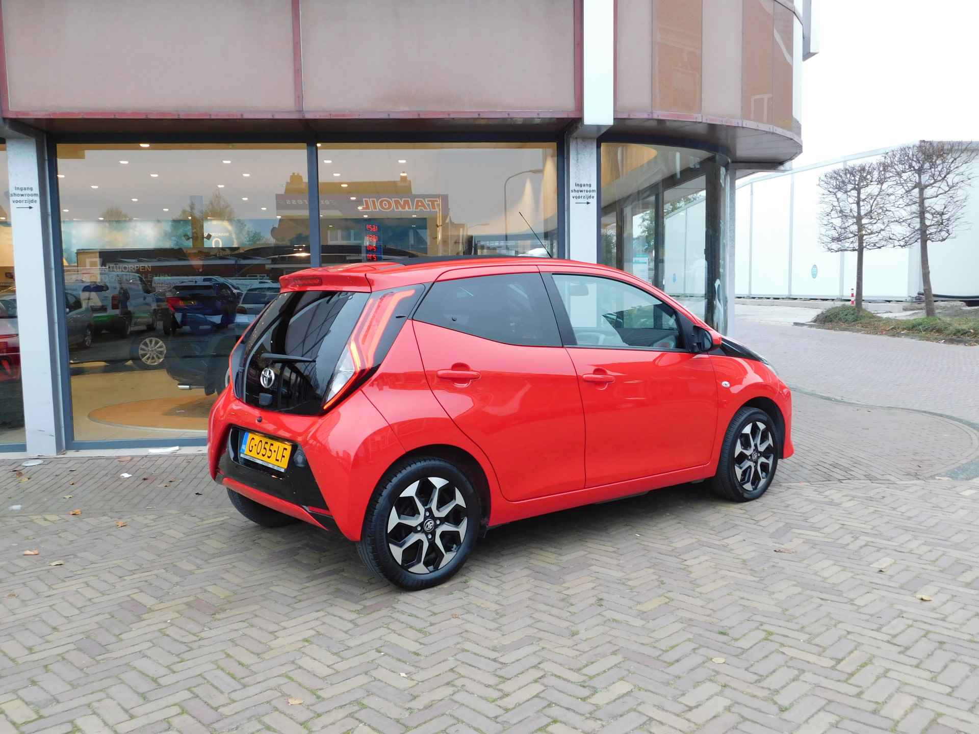 Toyota Aygo 1.0 VVT-i x-cite | Open Dak | Apple Carplay Android Auto| - 33/42