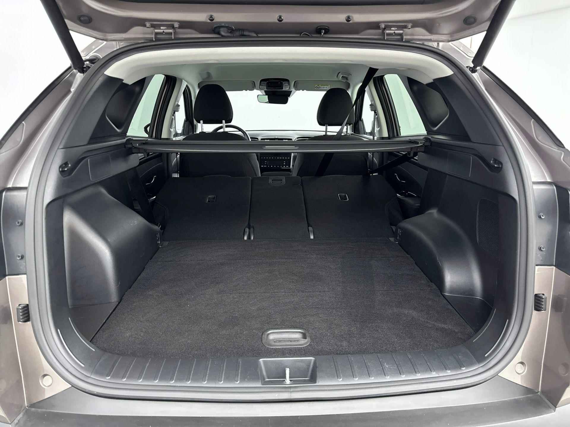 Hyundai Tucson 1.6 T-GDI HEV Comfort Smart | Stuur + stoelverwarming | El. bed. achterklep | Krell Audio | Navigatie | Bluelink app | - 23/33