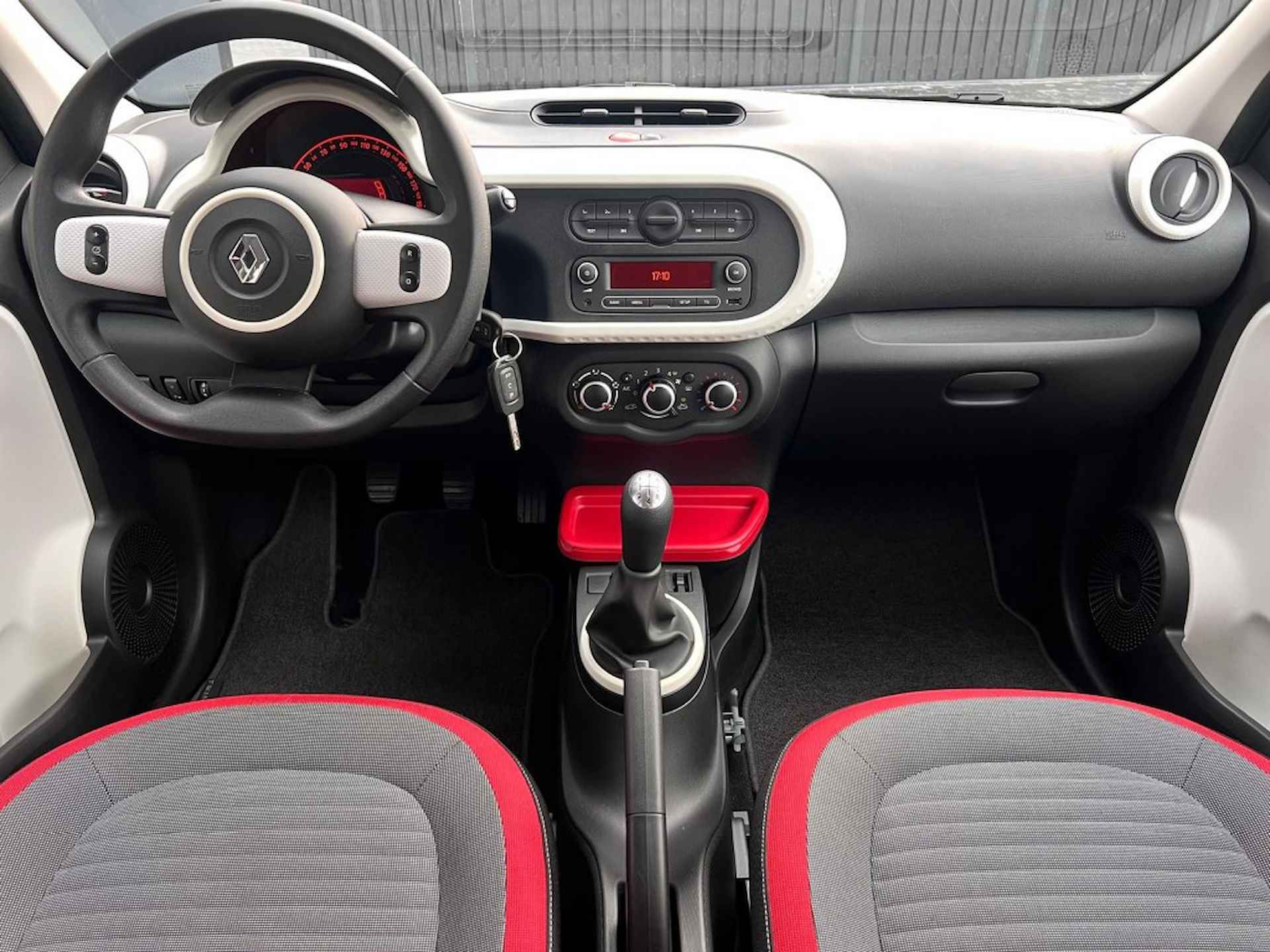 RENAULT Twingo 1.0 SCe Collection 1e eig. / Cruise, Airco, Bluetooth, Pdc A - 8/16