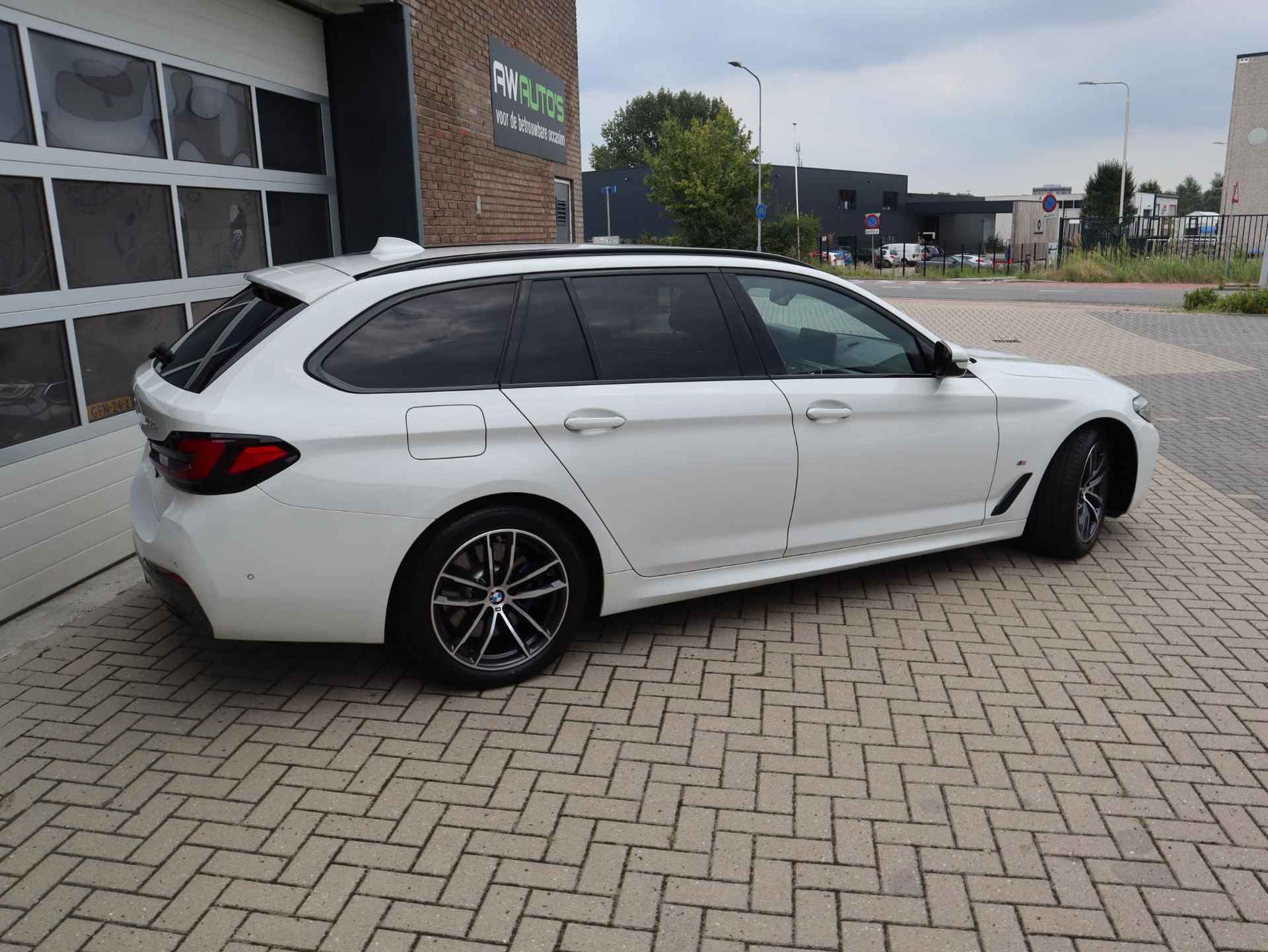 BMW 5-serie Touring 530e High Executive M pakket - 59/80