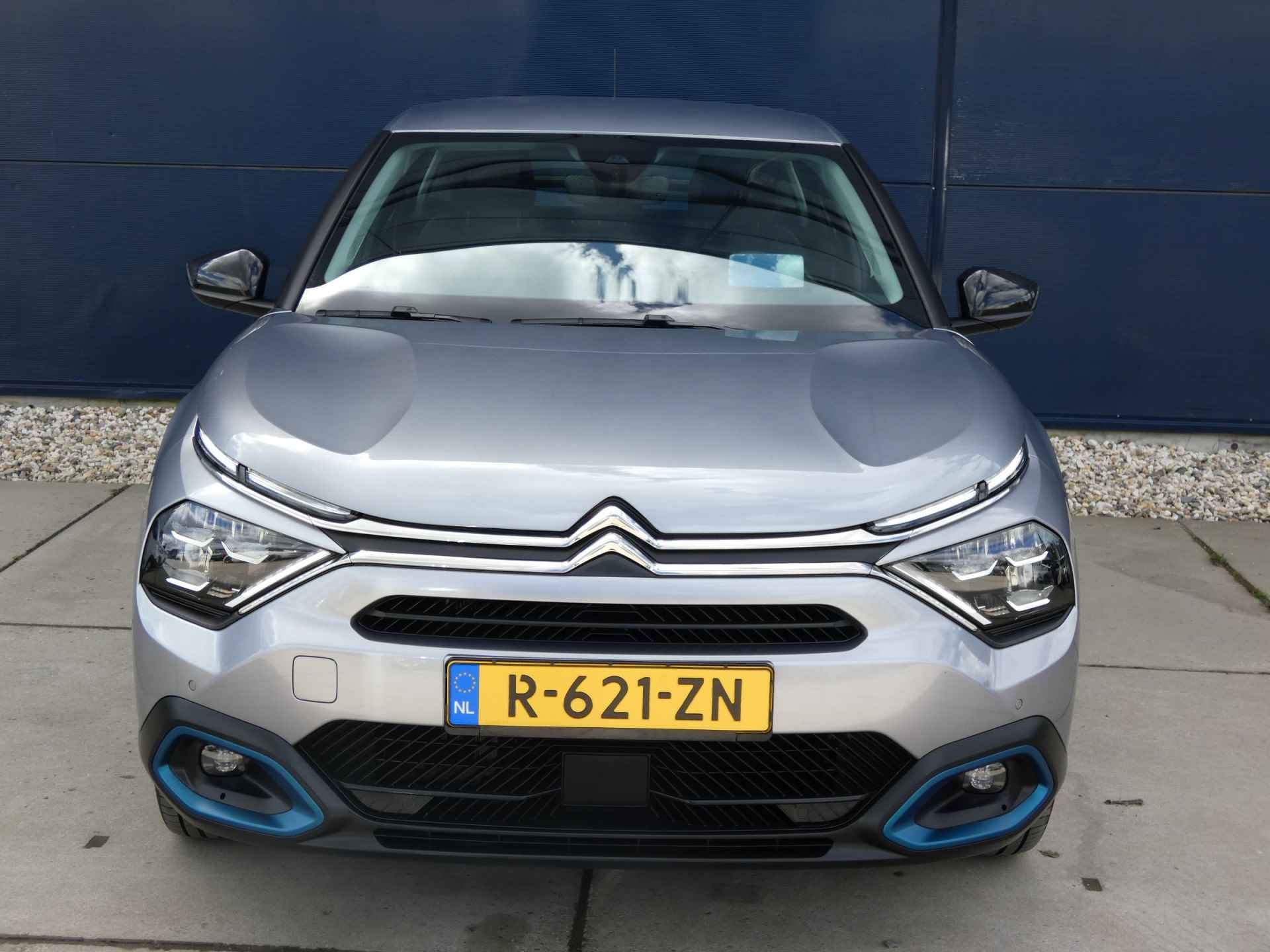 Citroën Ë-C4 Shine 50 kWh Camera |Stoelverwarming | 3-FaseLaden | Navigatie | Parkeercamera - 7/45