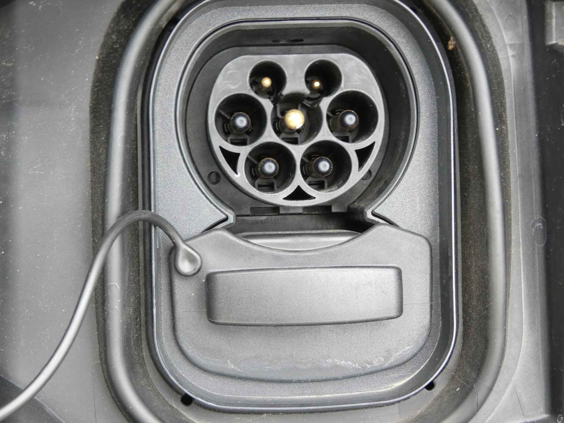 Citroën Ë-C4 Shine 50 kWh Camera |Stoelverwarming | 3-FaseLaden | Navigatie | Parkeercamera - 13/45