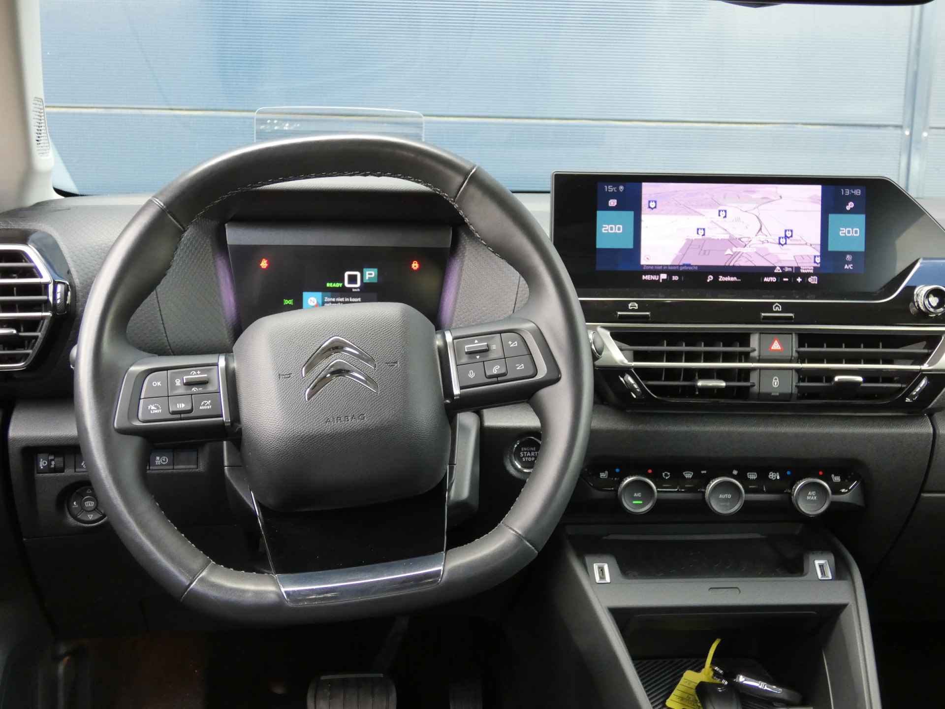 Citroën Ë-C4 Shine 50 kWh Camera |Stoelverwarming | 3-FaseLaden | Navigatie | Parkeercamera - 23/45