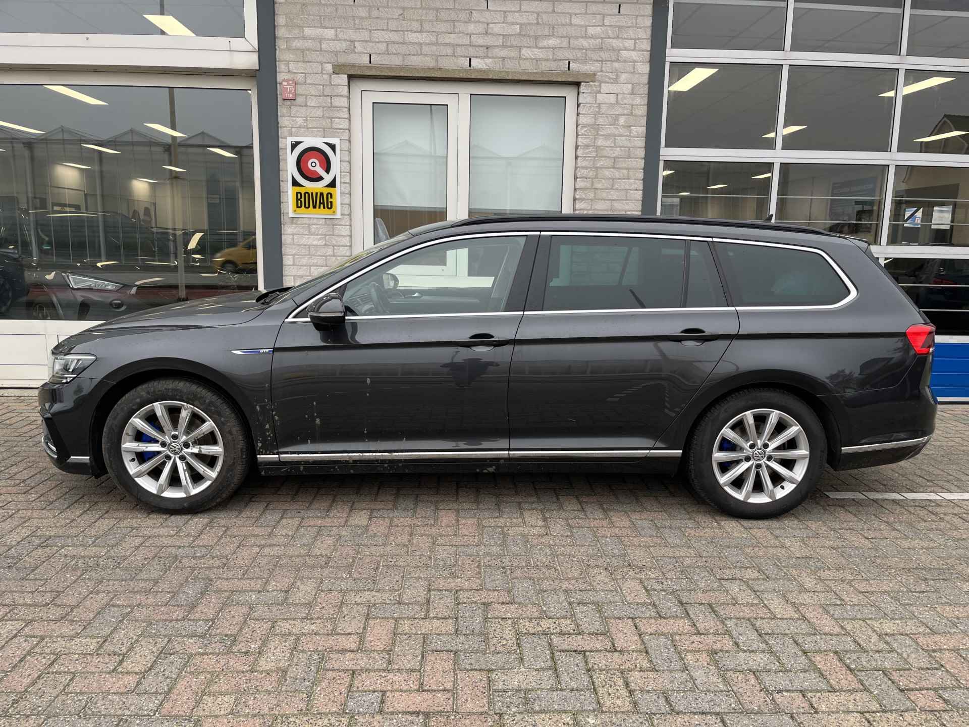 Volkswagen Passat Variant 1.4 TSI PHEV GTE Business / AUTOMAAT/ CAMERA/ PARK. SENSOREN/ ERGO COMFORT/ LED/ DIGITAL DASHBOARD/ STOELVERWARM./ ADAPT. CRUISE/ APP-CONNECT/ NAVI/ CLIMA/ DAB/ 17" LMV - 2/27