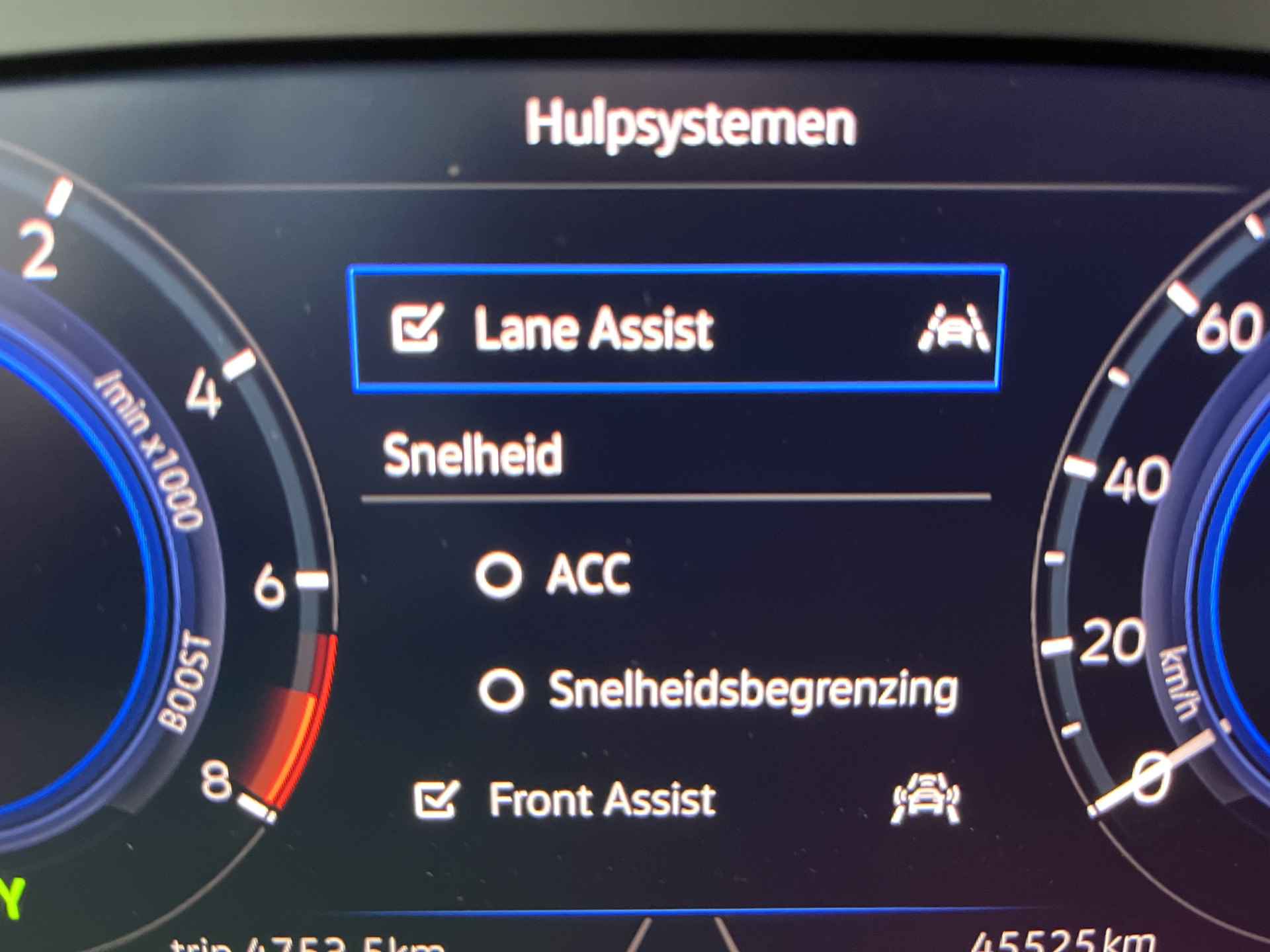 Volkswagen Passat Variant 1.4 TSI PHEV GTE Business / AUTOMAAT/ CAMERA/ PARK. SENSOREN/ ERGO COMFORT/ LED/ DIGITAL DASHBOARD/ STOELVERWARM./ ADAPT. CRUISE/ APP-CONNECT/ NAVI/ CLIMA/ DAB/ 17" LMV - 12/27