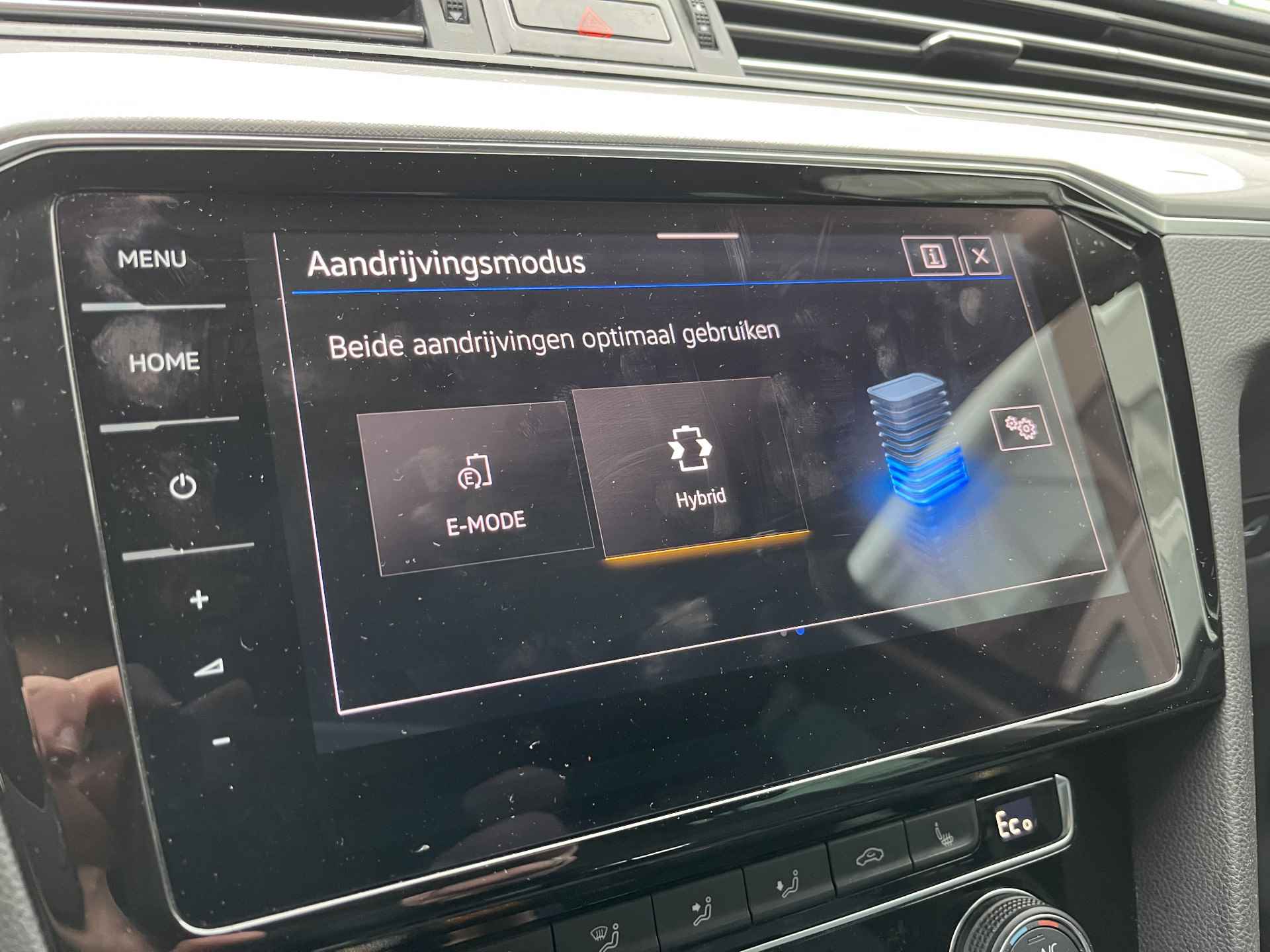 Volkswagen Passat Variant 1.4 TSI PHEV GTE Business / AUTOMAAT/ CAMERA/ PARK. SENSOREN/ ERGO COMFORT/ LED/ DIGITAL DASHBOARD/ STOELVERWARM./ ADAPT. CRUISE/ APP-CONNECT/ NAVI/ CLIMA/ DAB/ 17" LMV - 20/27