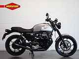 Moto Guzzi V 7 Stone