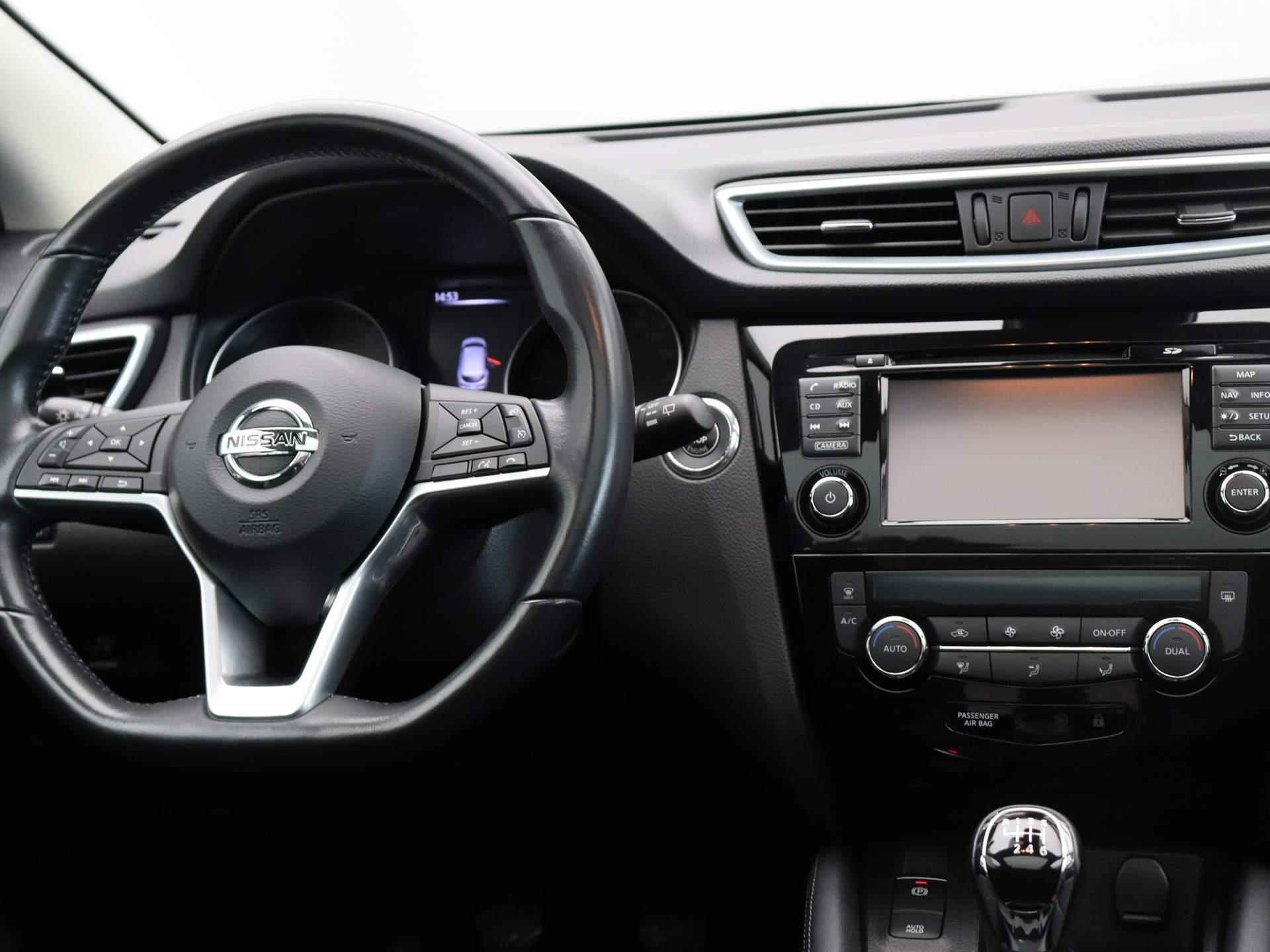 Nissan Qashqai 116PK N-Connecta | Navigatie | Parkeersensoren met rondom Camera's | Climate Control | Cruise Control | Panoramadak | - 4/37